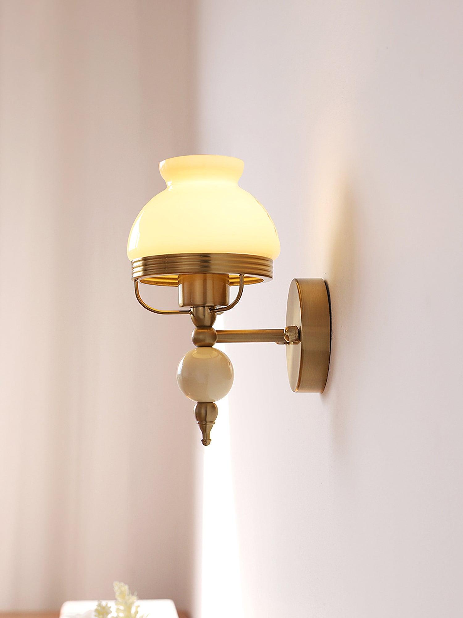 Loa Glass Wall Lamp - Blowlighting