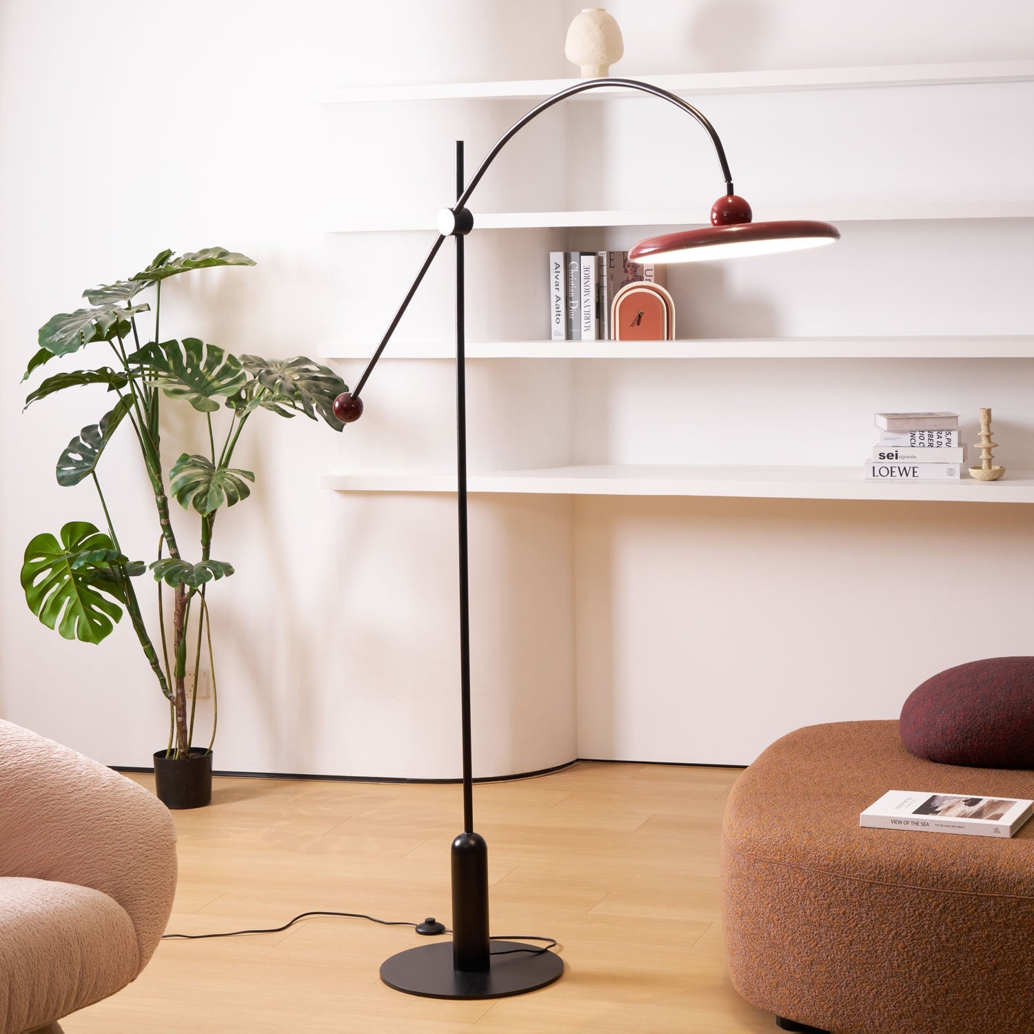 Lola Floor Lamp - Blowlighting