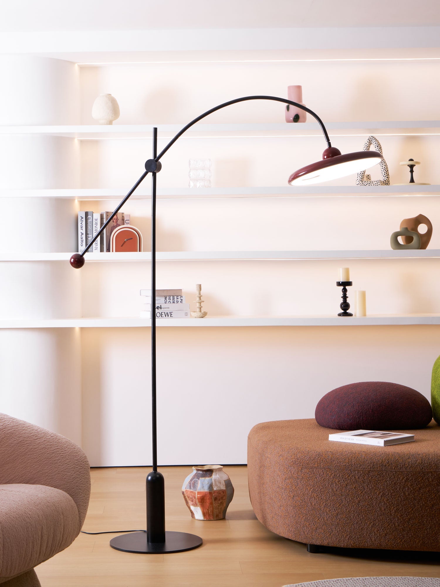 Lola Floor Lamp - Blowlighting