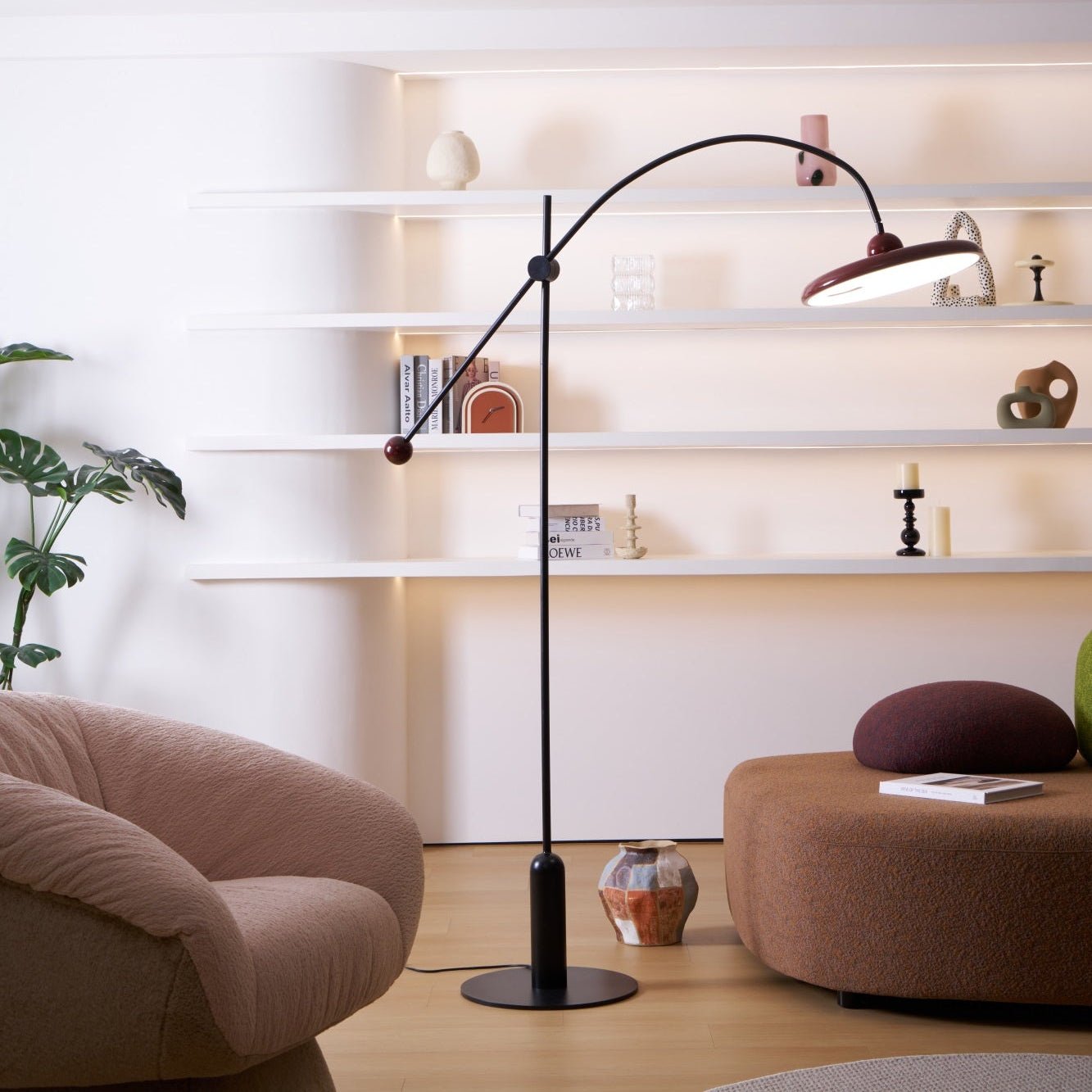 Lola Floor Lamp - Blowlighting