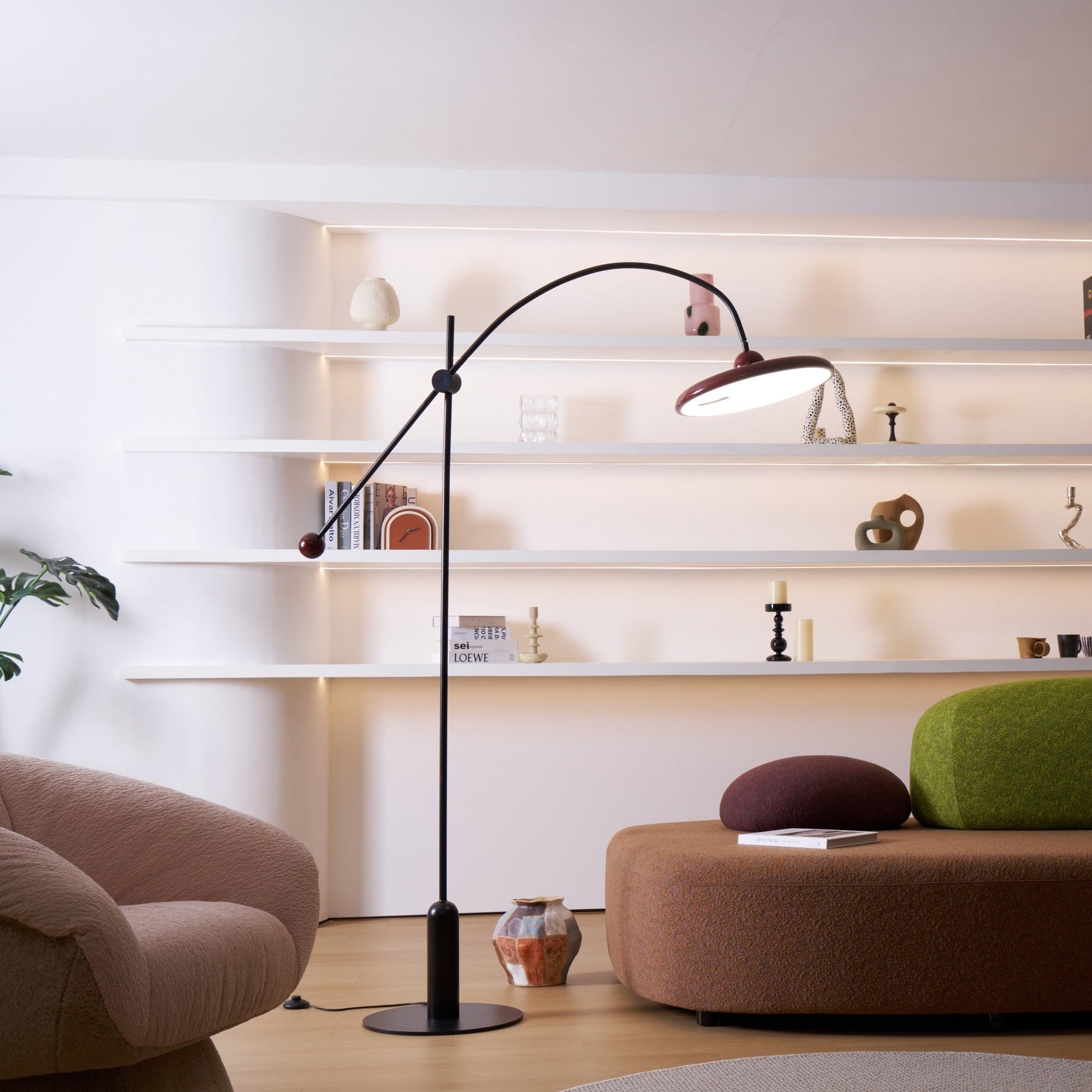 Lola Floor Lamp - Blowlighting