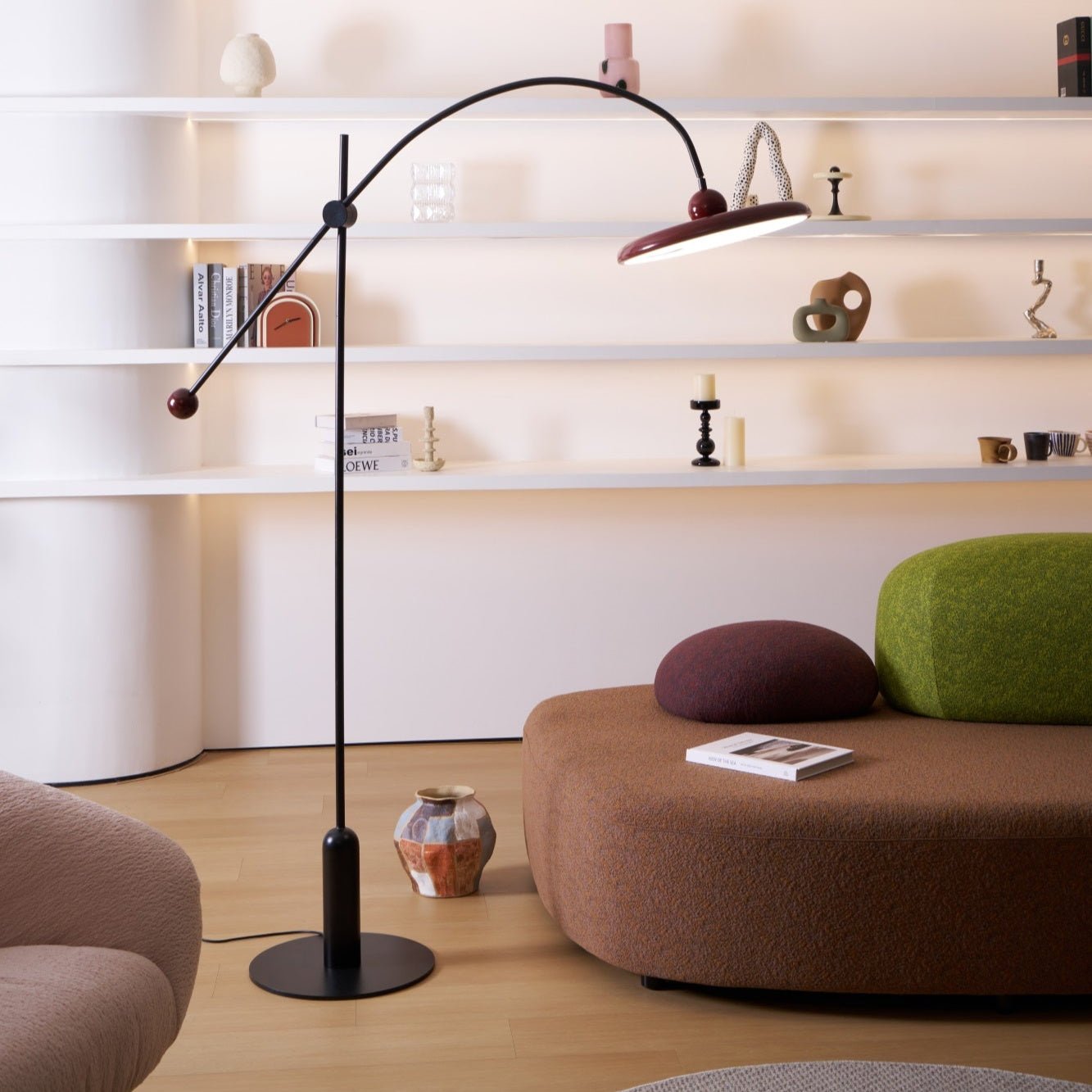 Lola Floor Lamp - Blowlighting