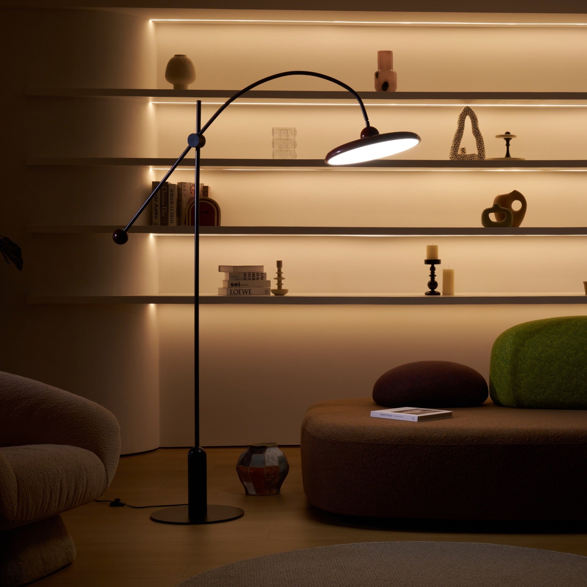 Lola Floor Lamp - Blowlighting