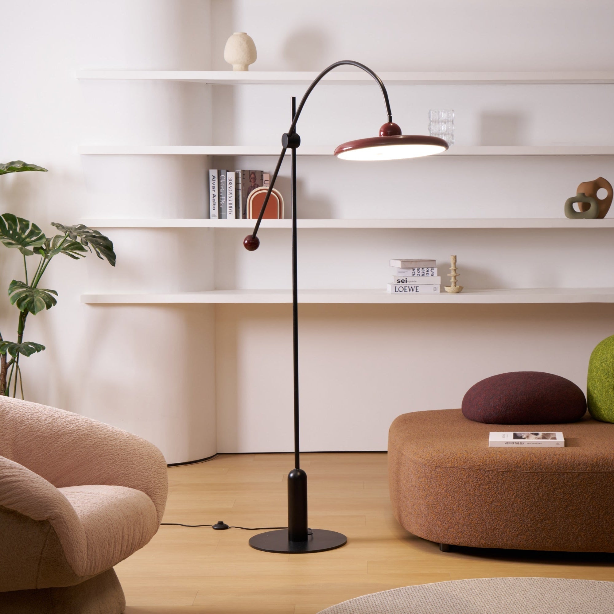 Lola Floor Lamp - Blowlighting