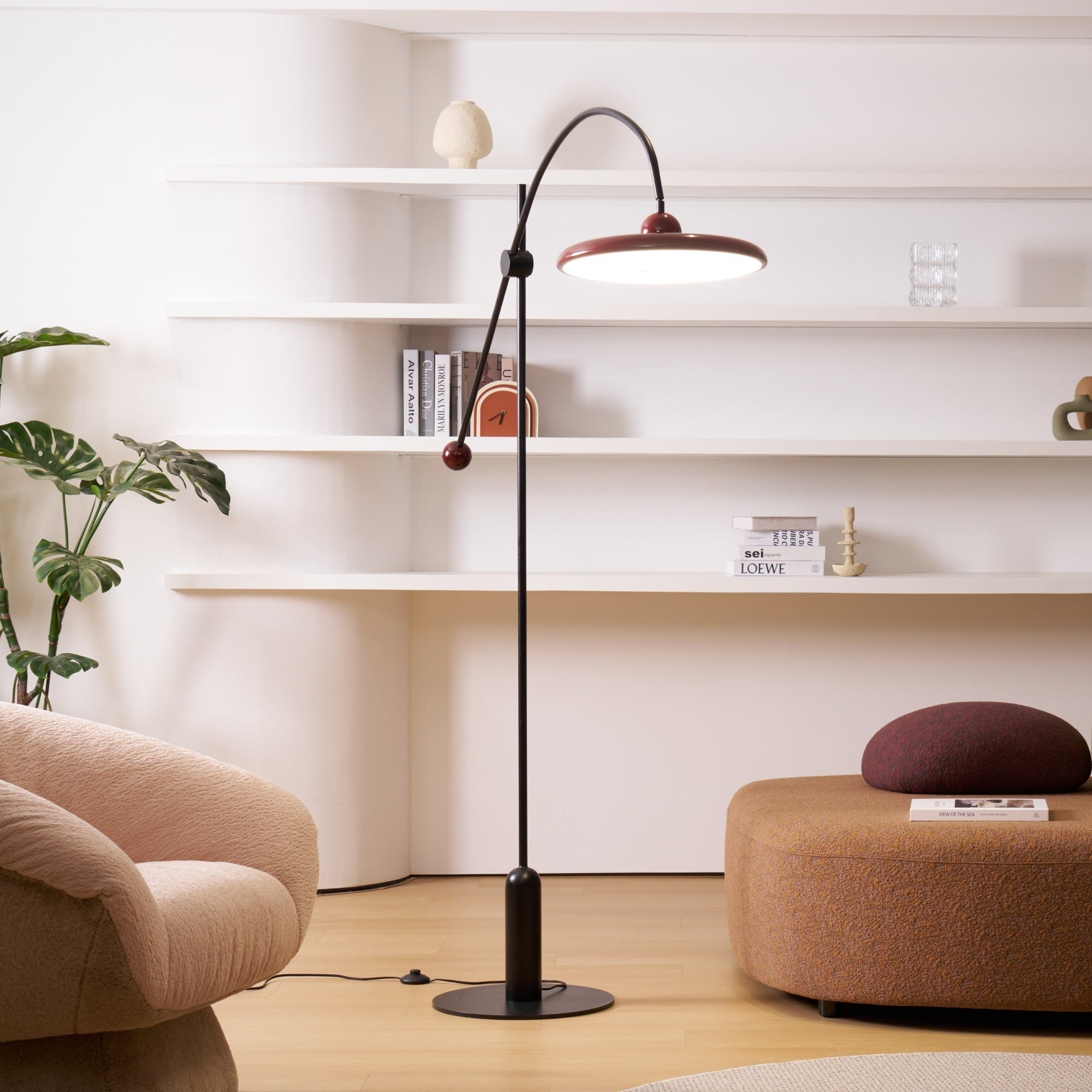 Lola Floor Lamp - Blowlighting