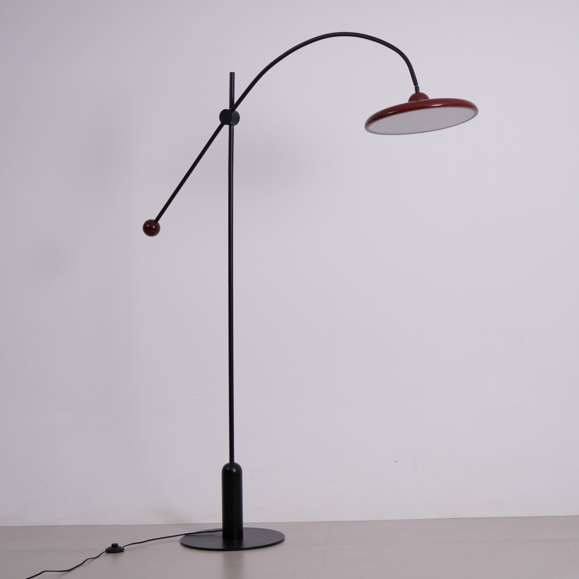 Lola Floor Lamp - Blowlighting