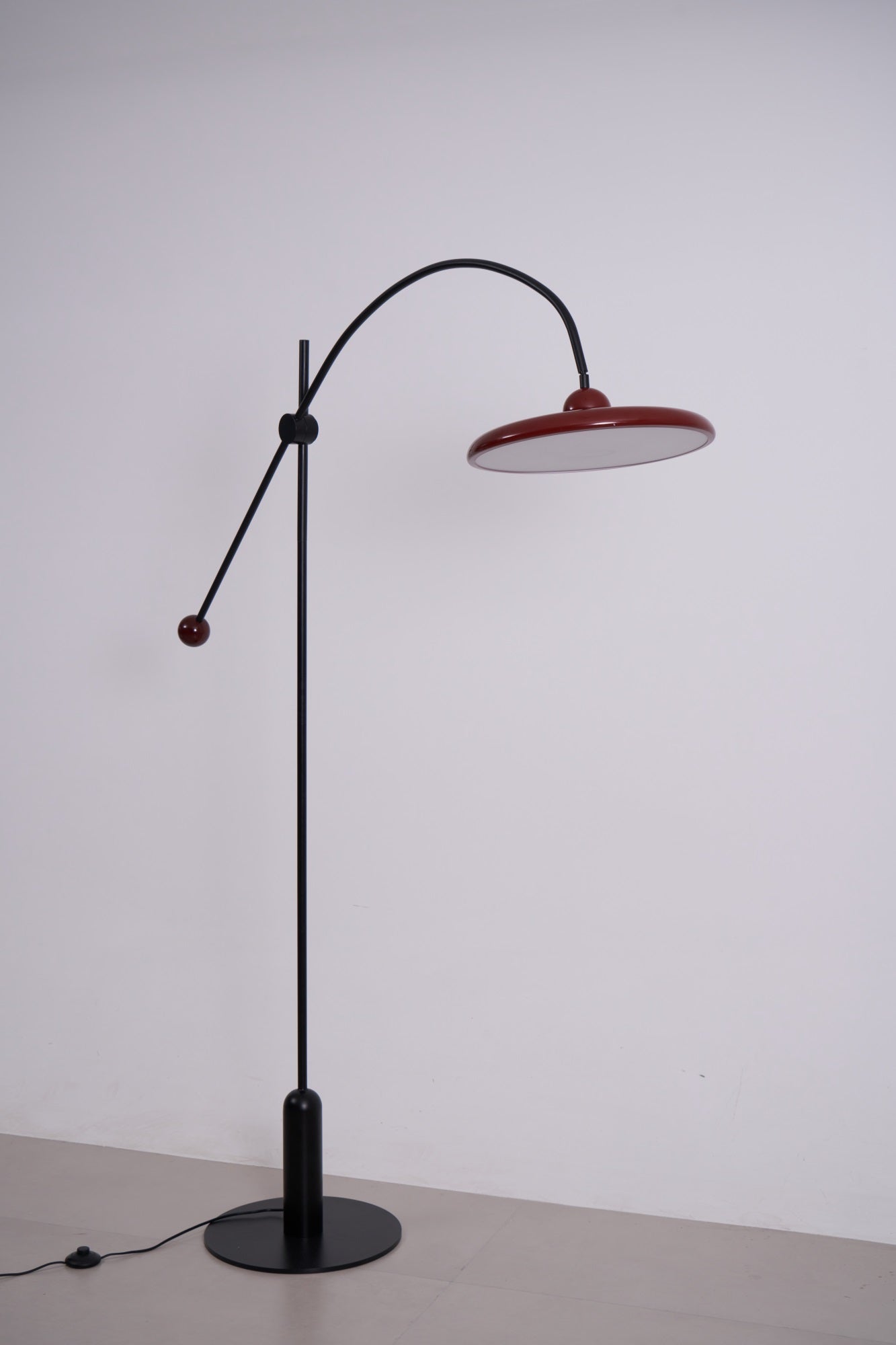 Lola Floor Lamp - Blowlighting