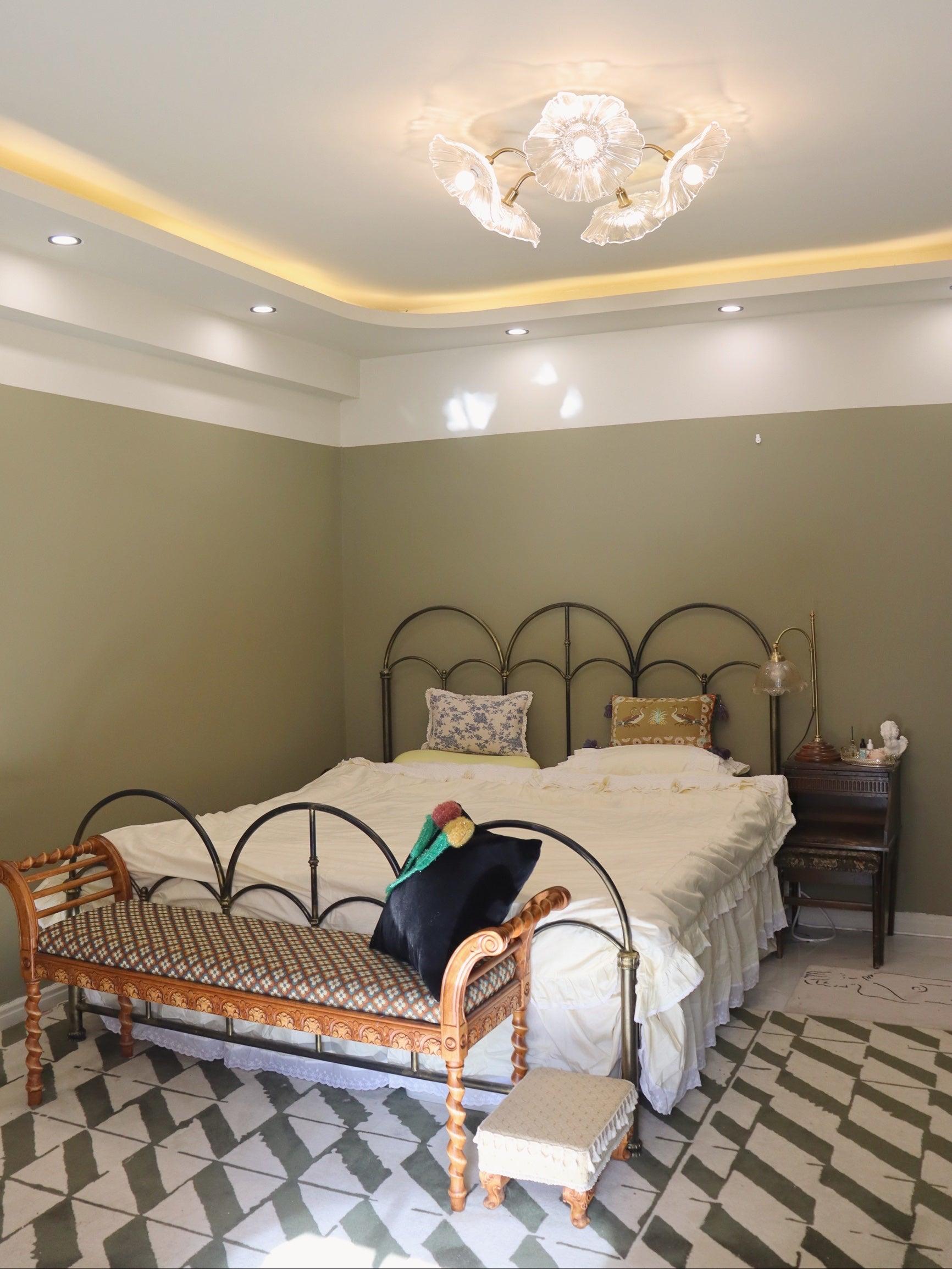 Lotus Leaf Glass Ceiling Lamp - Blowlighting