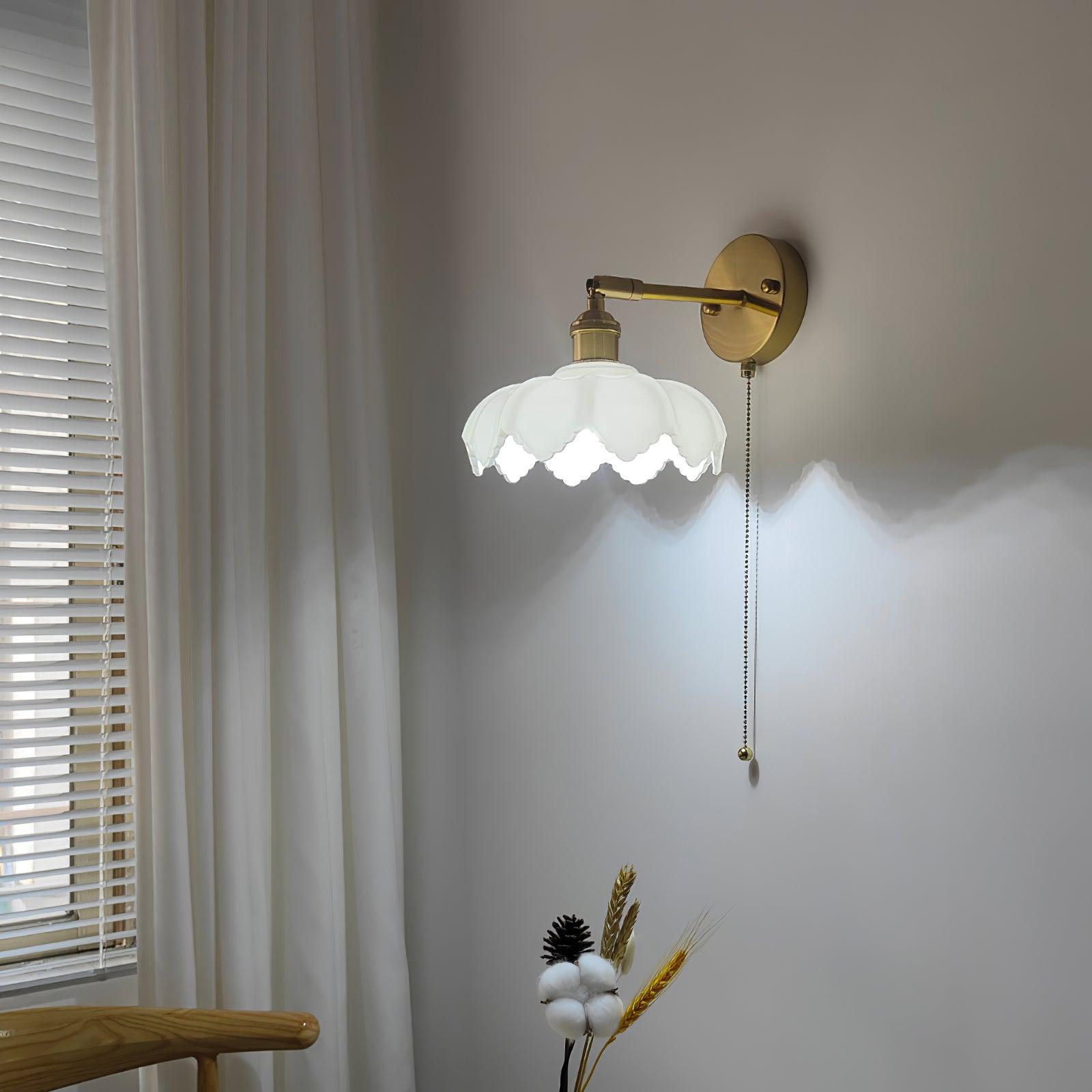 Lotus Rotatable Wall Lamp - Blowlighting