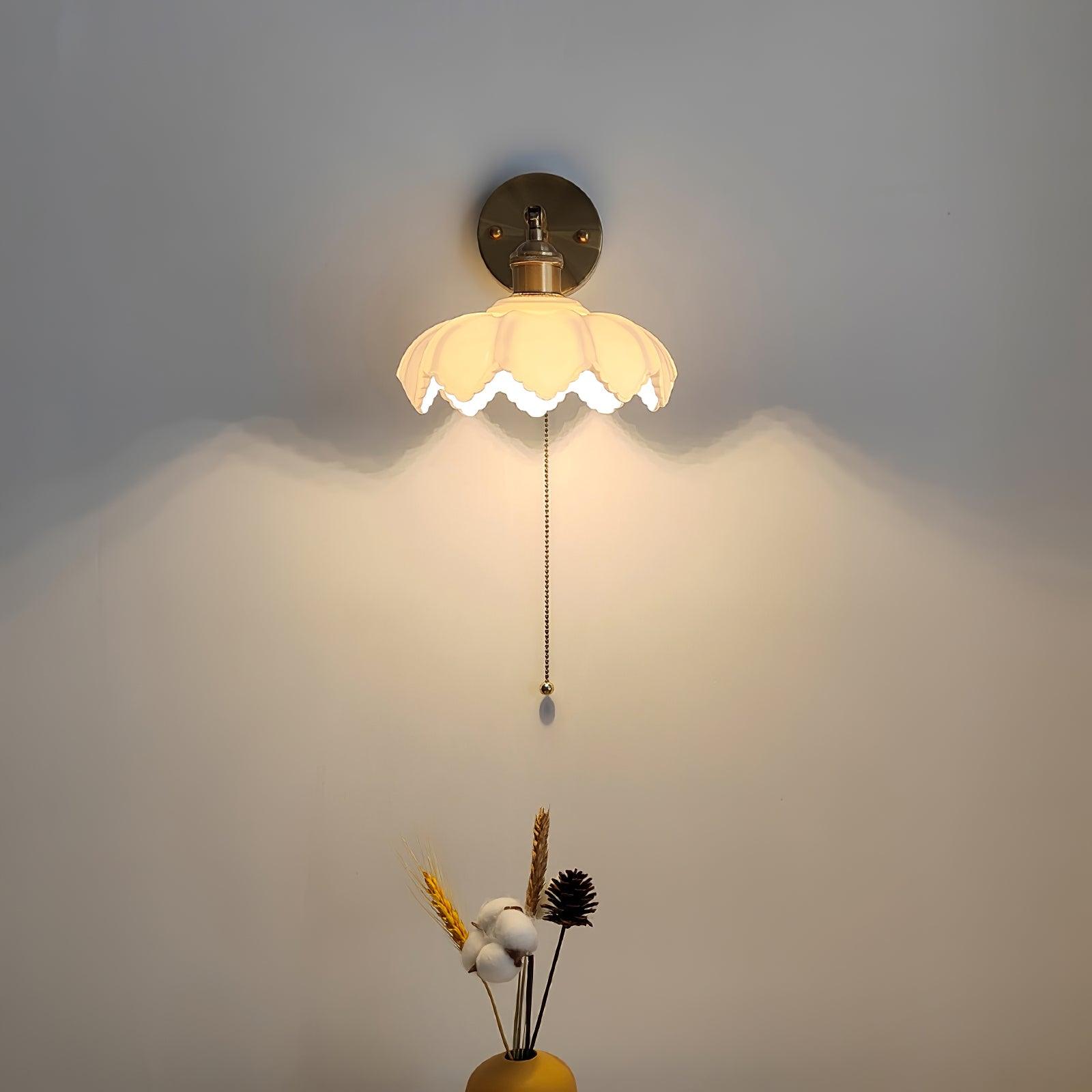 Lotus Rotatable Wall Lamp - Blowlighting