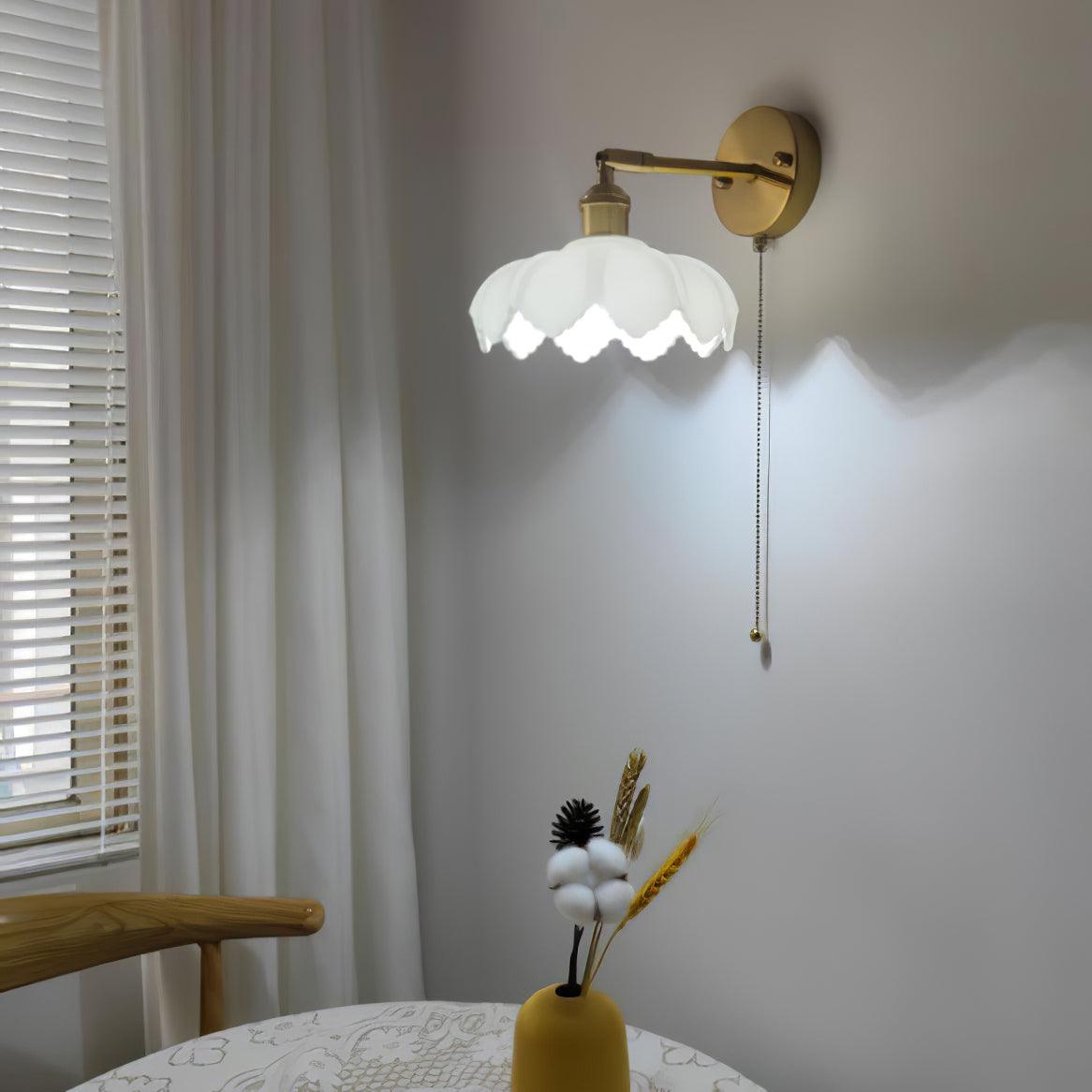 Lotus Rotatable Wall Lamp - Blowlighting