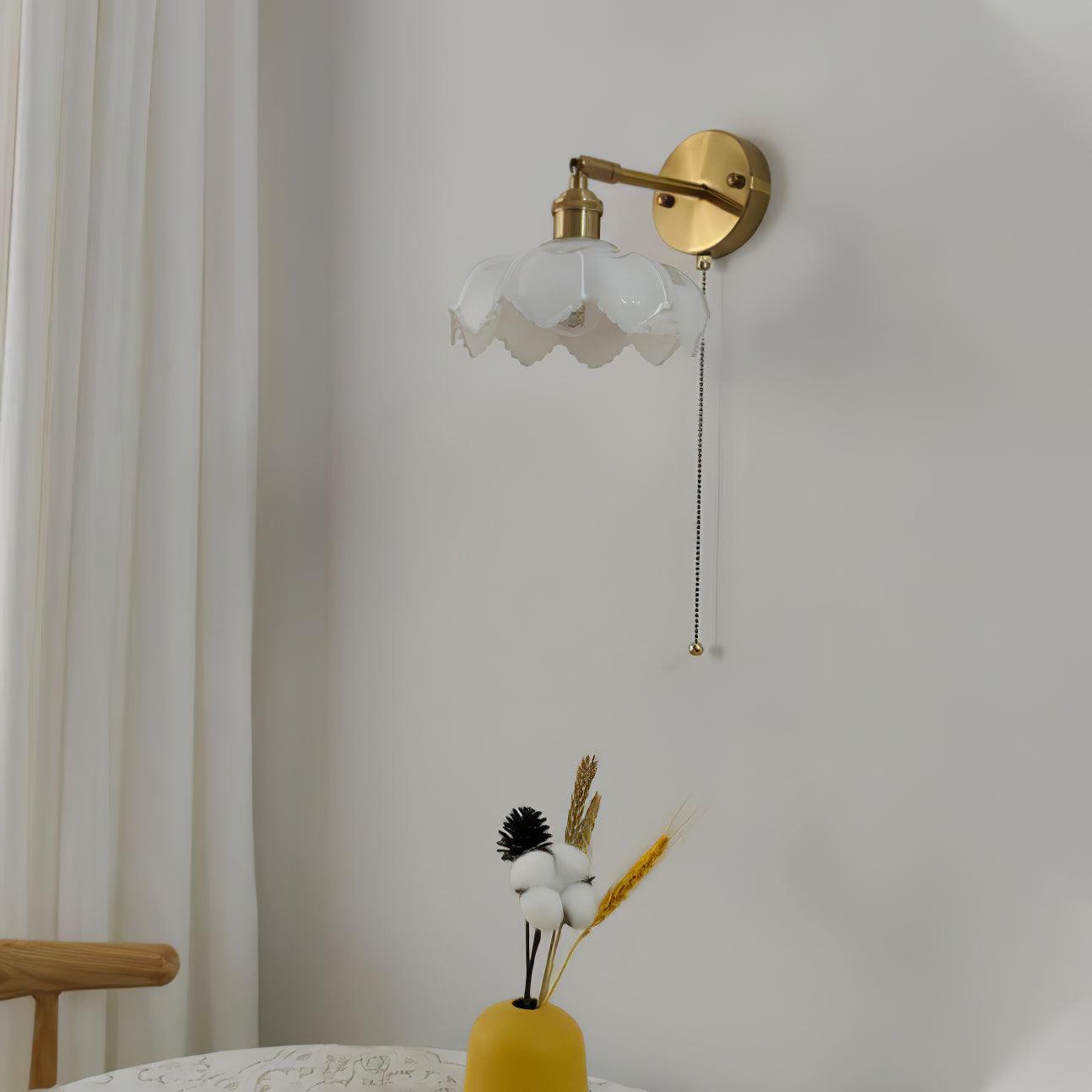 Lotus Rotatable Wall Lamp - Blowlighting