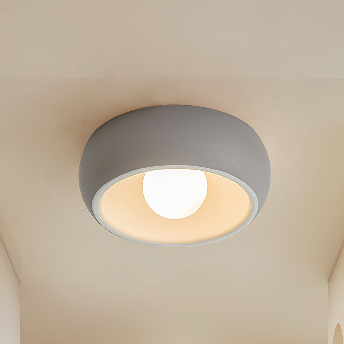 Louis Round Ceiling Light - Blowlighting