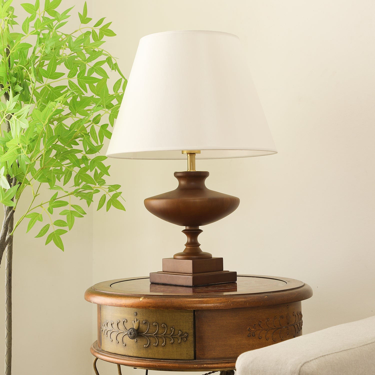 Lucas Luminary Table Lamp - Blowlighting