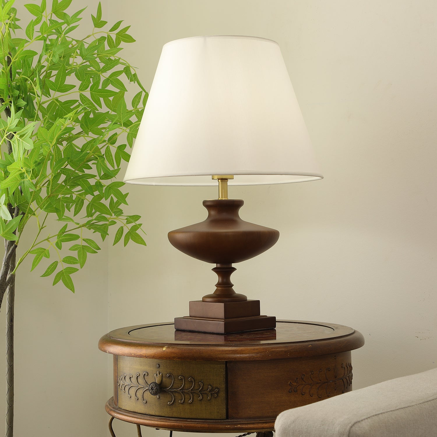 Lucas Luminary Table Lamp - Blowlighting