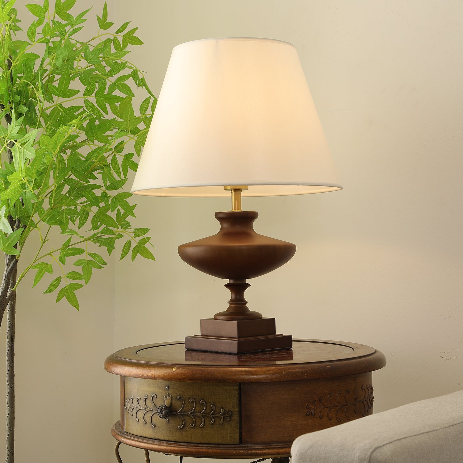 Lucas Luminary Table Lamp - Blowlighting