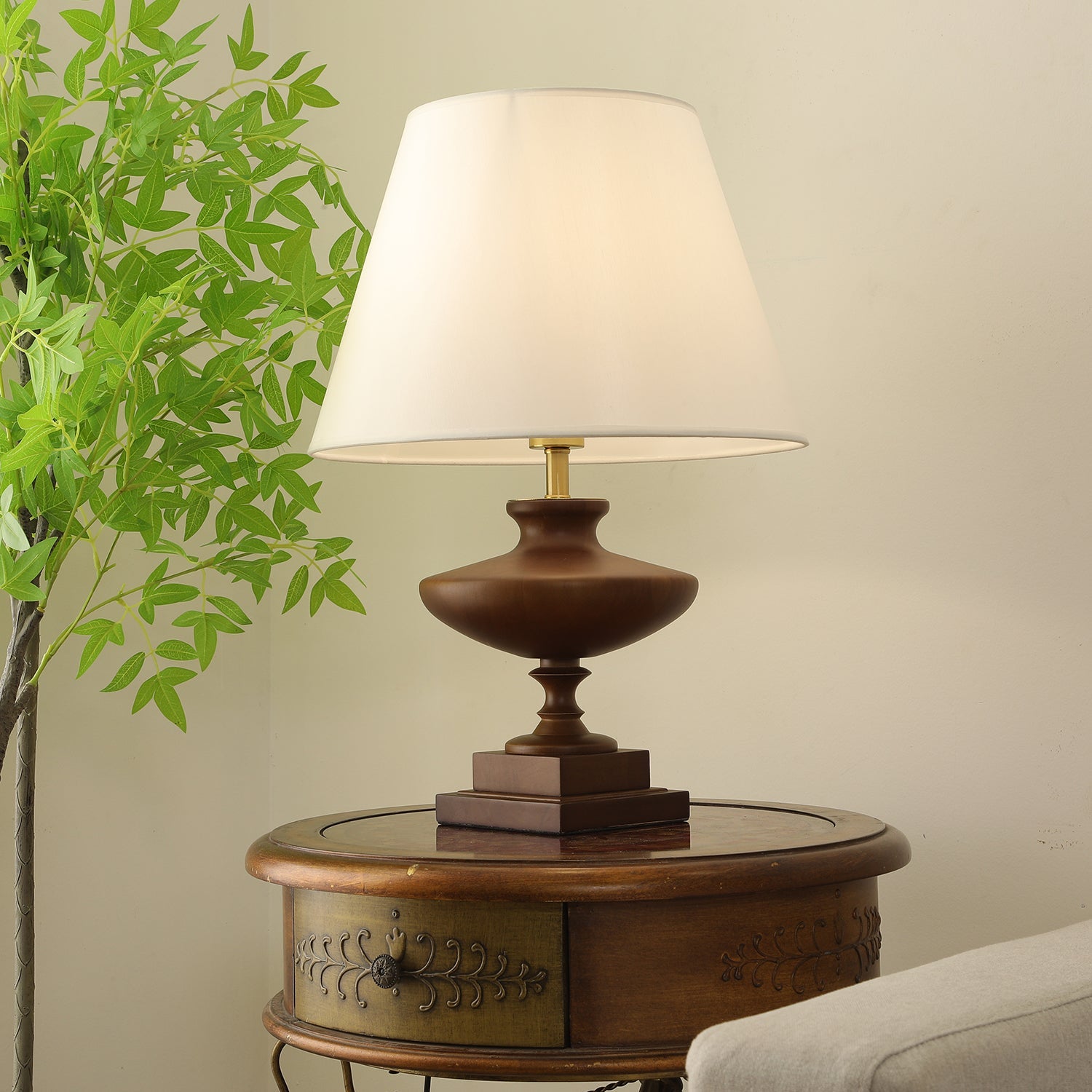 Lucas Luminary Table Lamp - Blowlighting