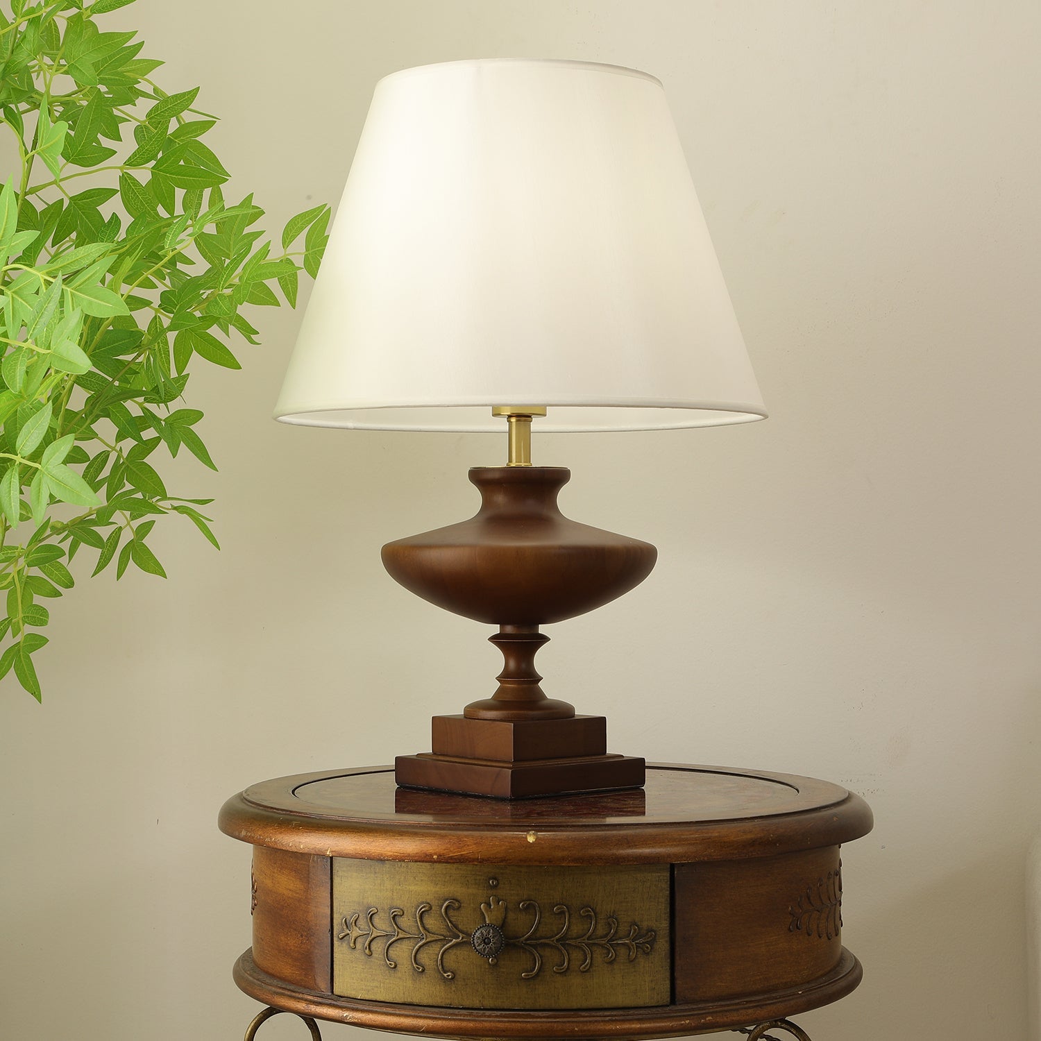 Lucas Luminary Table Lamp - Blowlighting