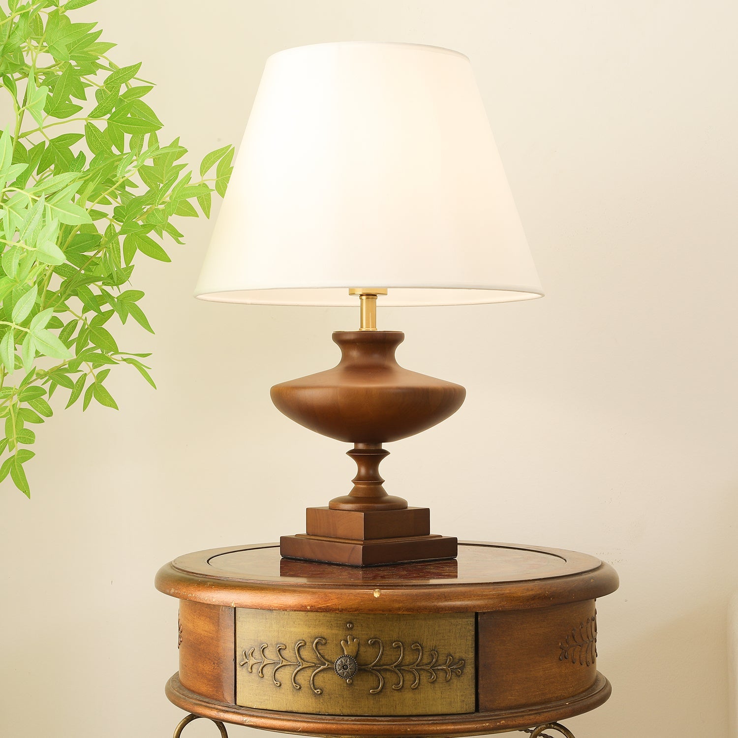 Lucas Luminary Table Lamp - Blowlighting