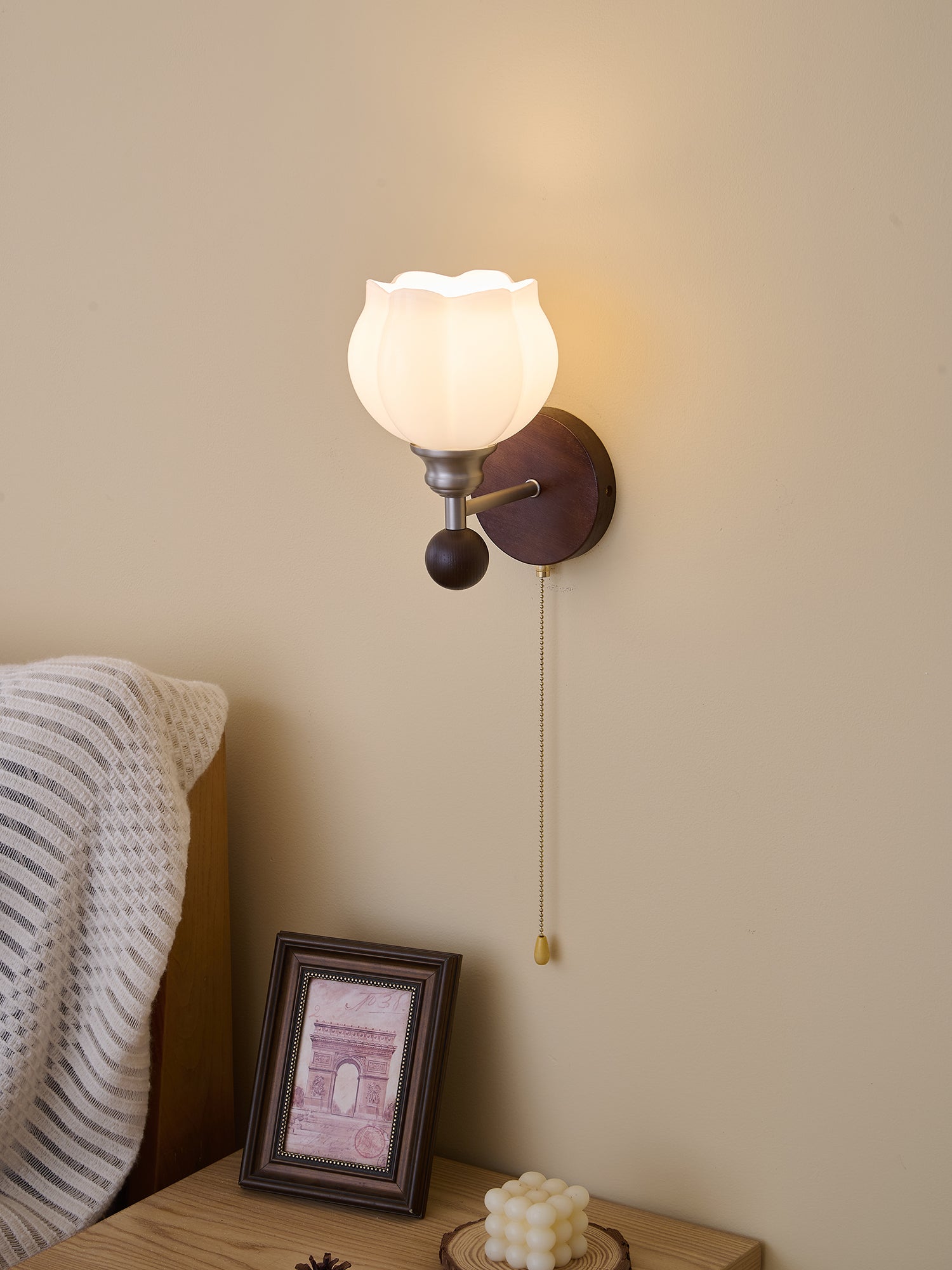 Lucille Wall Lamp - Blowlighting