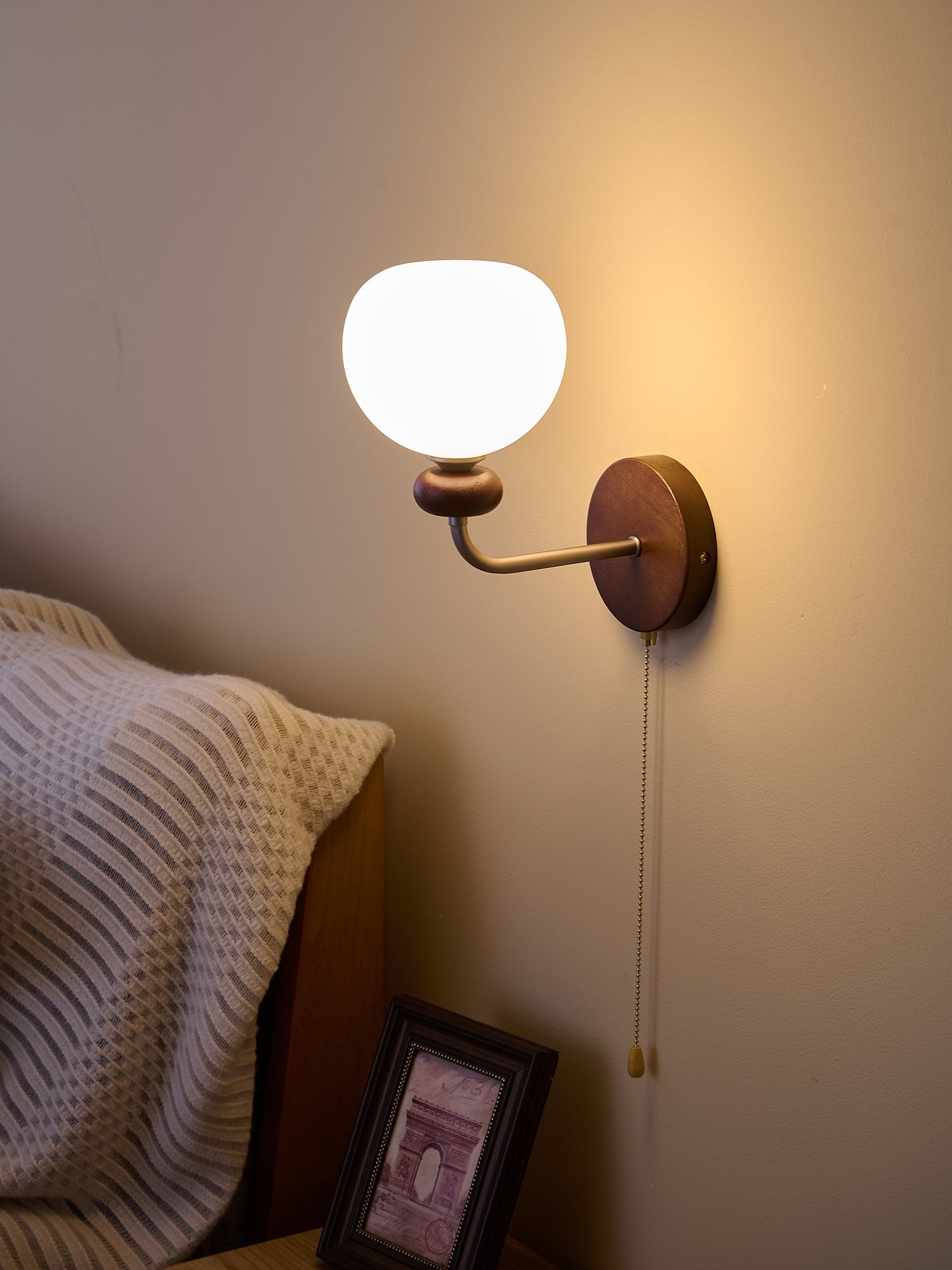 Lucille Wall Lamp - Blowlighting