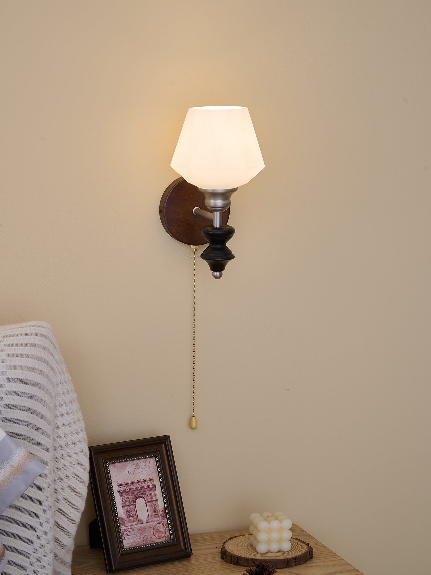Lucille Wall Lamp - Blowlighting