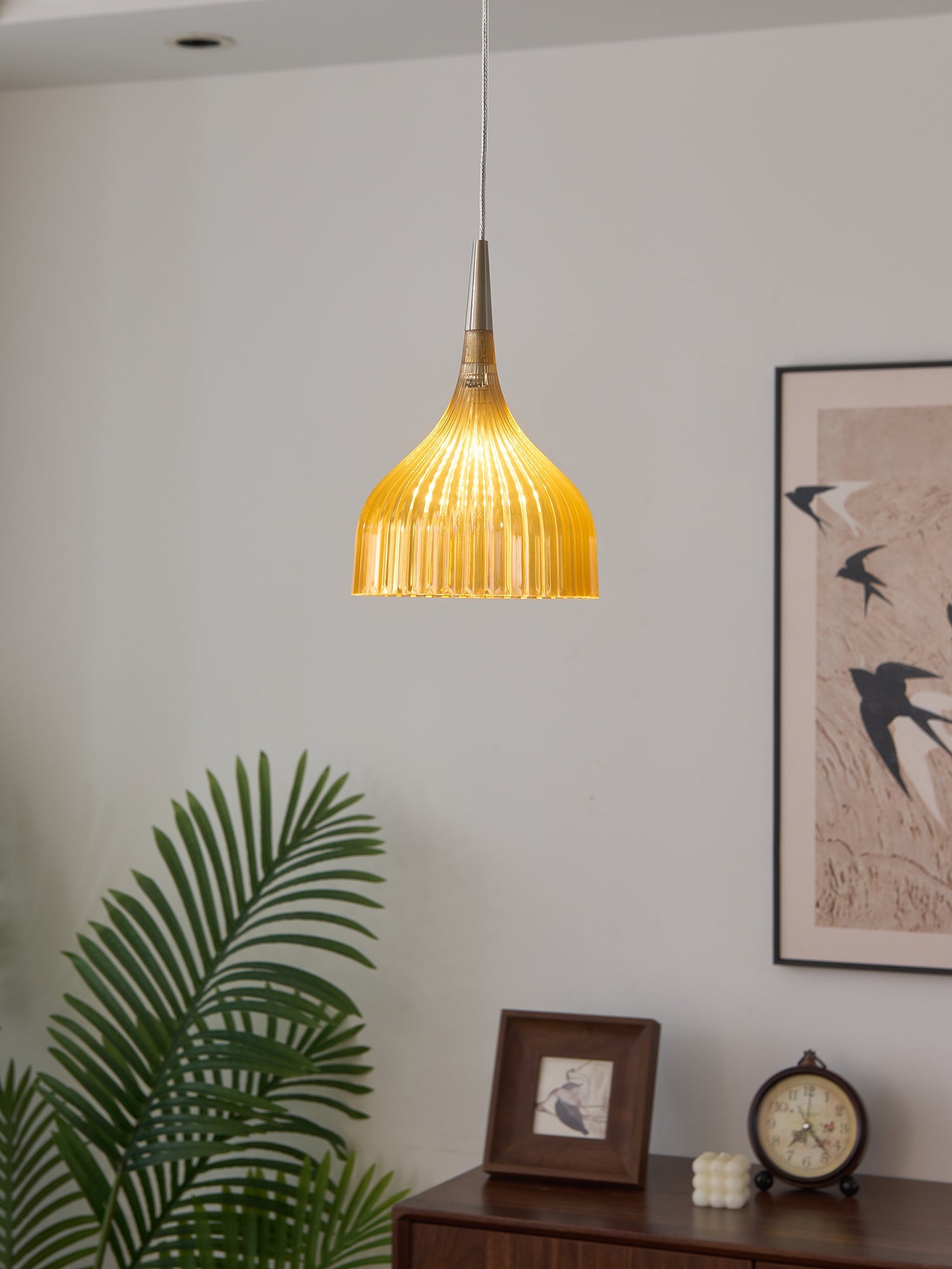 Lucina Pendant Lamp - Blowlighting