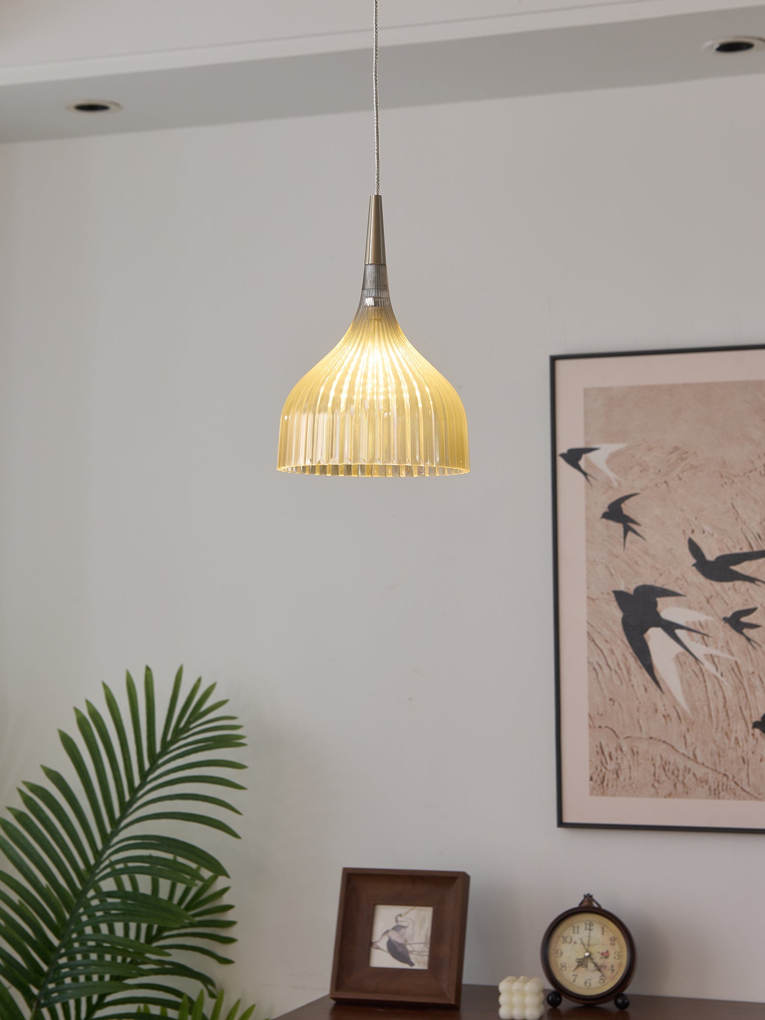 Lucina Pendant Lamp - Blowlighting