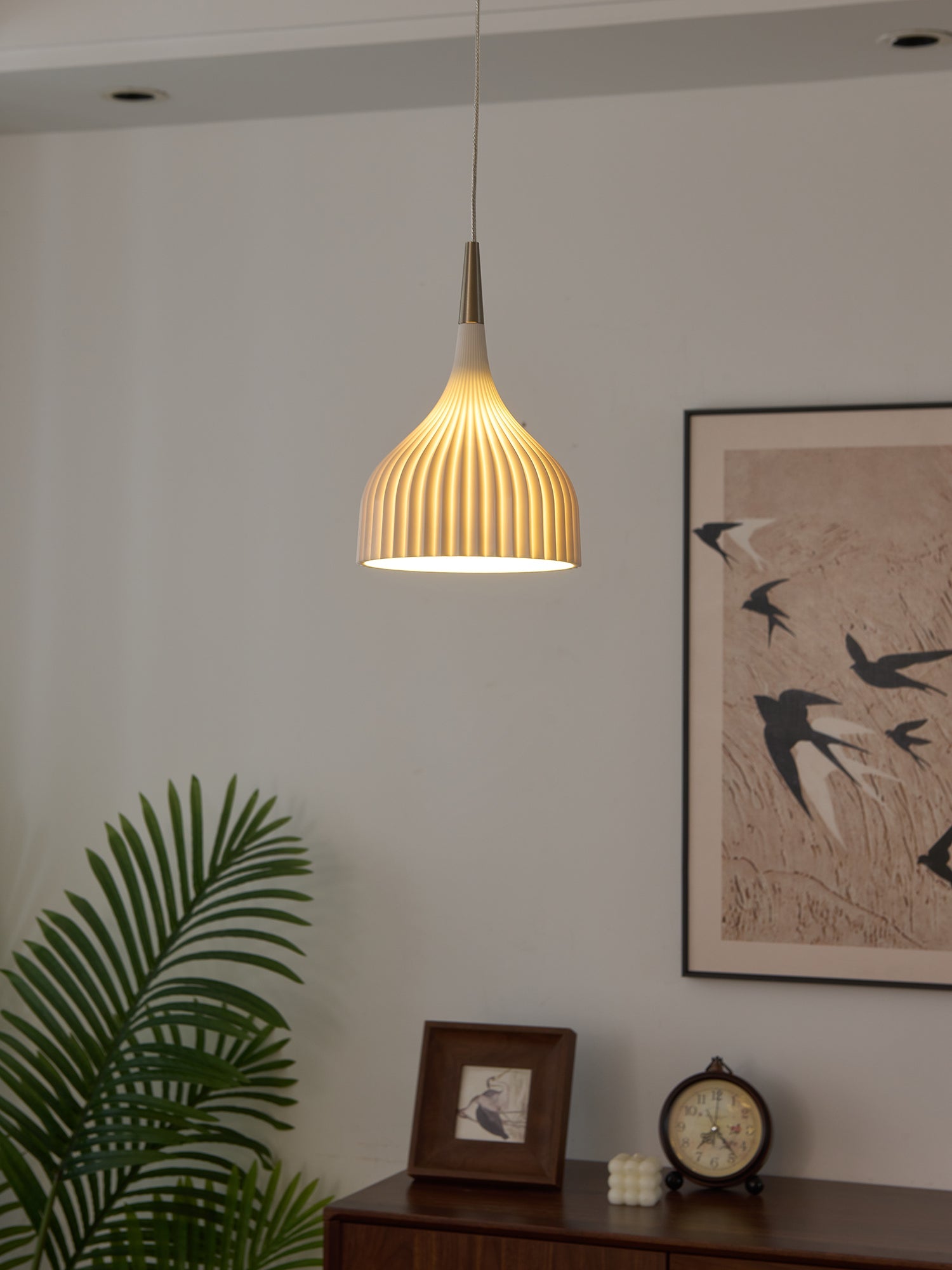 Lucina Pendant Lamp - Blowlighting