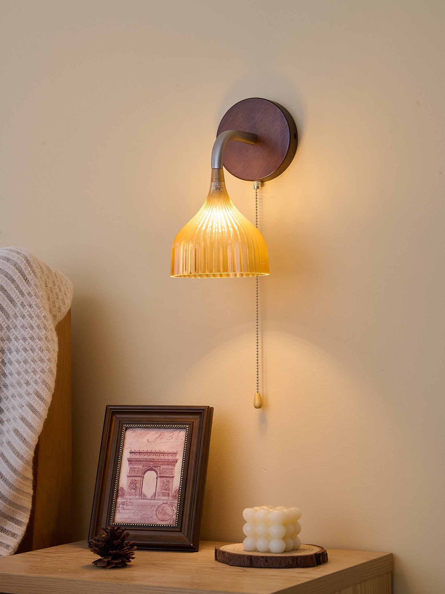 Lucina Wall Lamp - Blowlighting