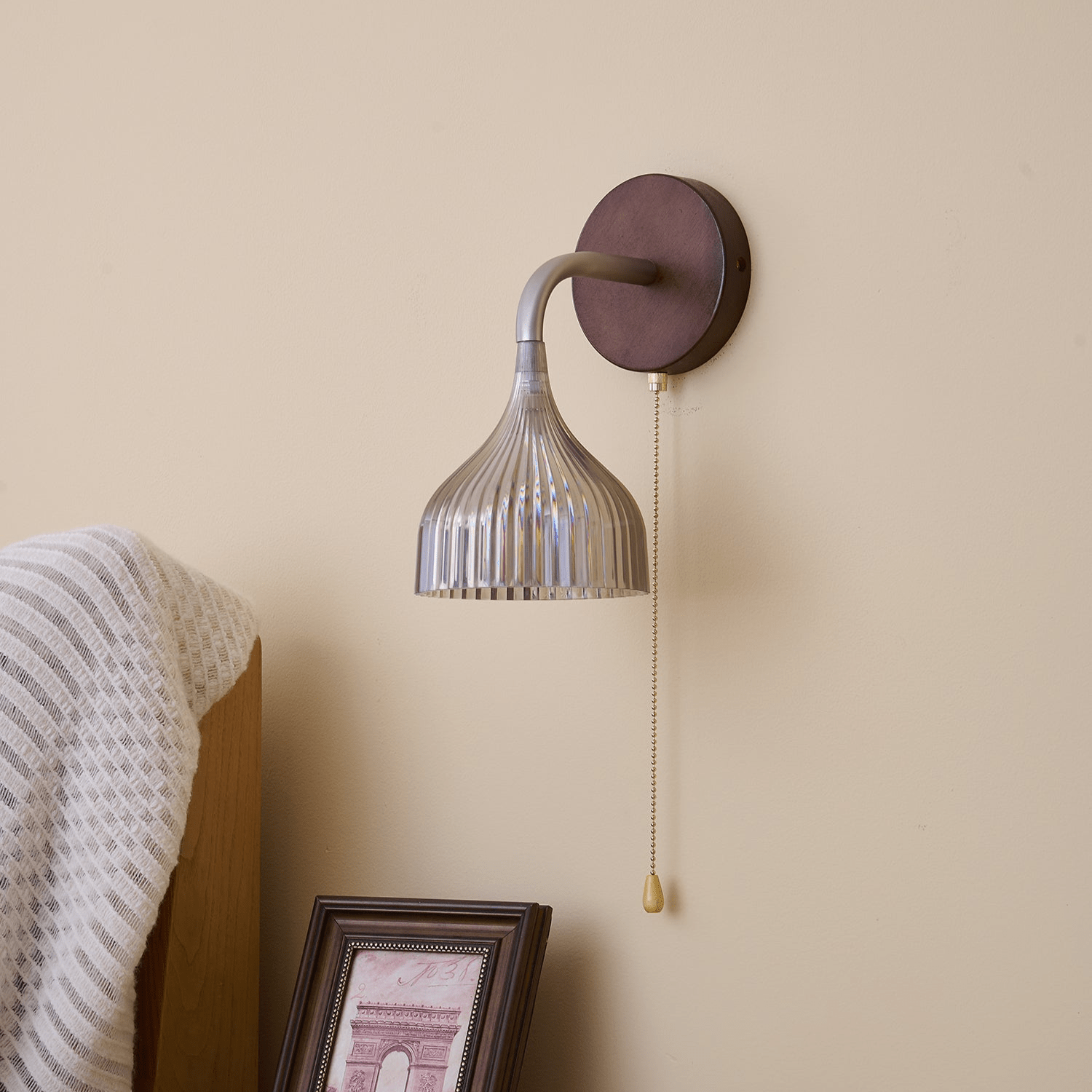 Lucina Wall Lamp - Blowlighting