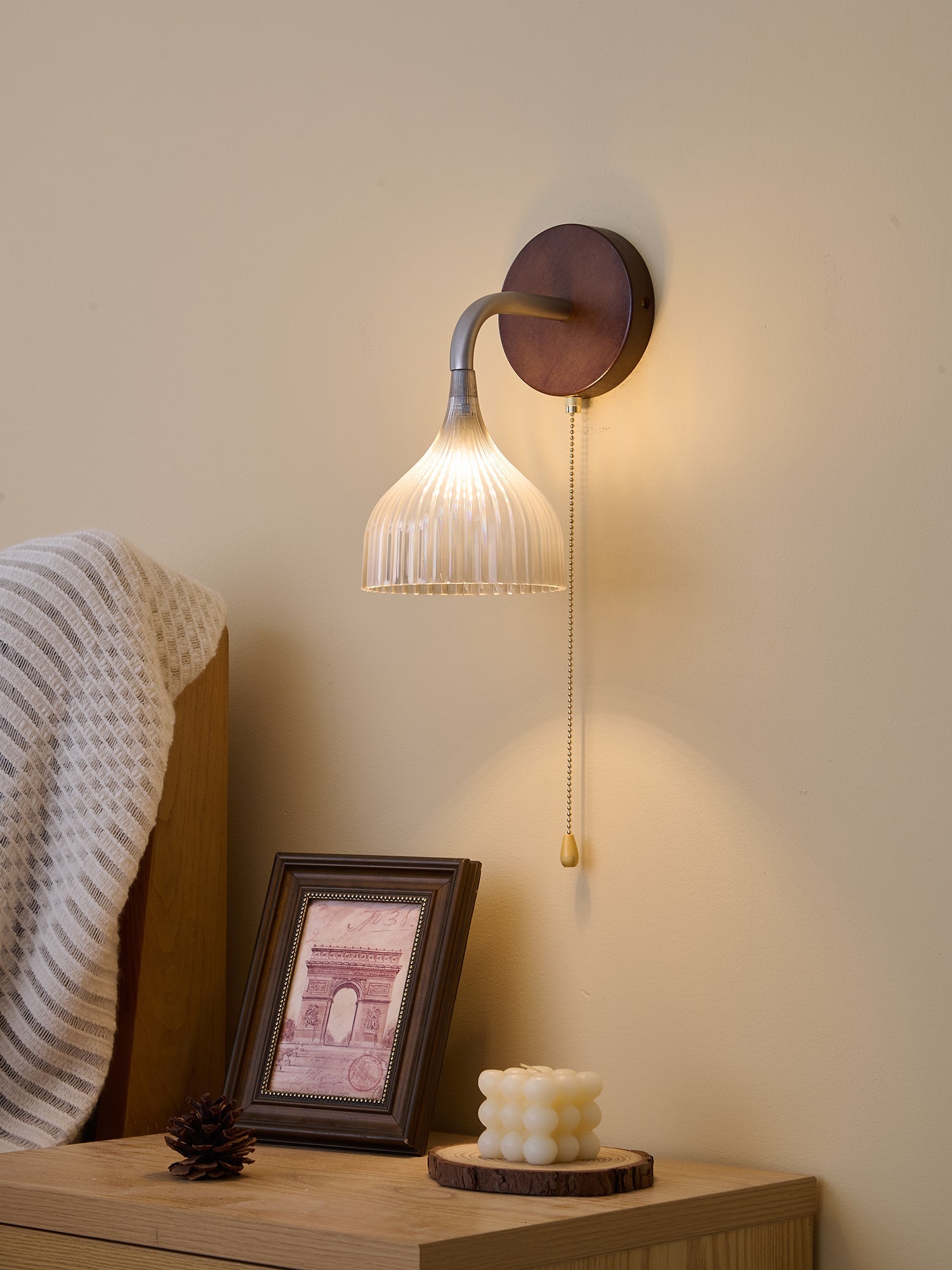 Lucina Wall Lamp - Blowlighting