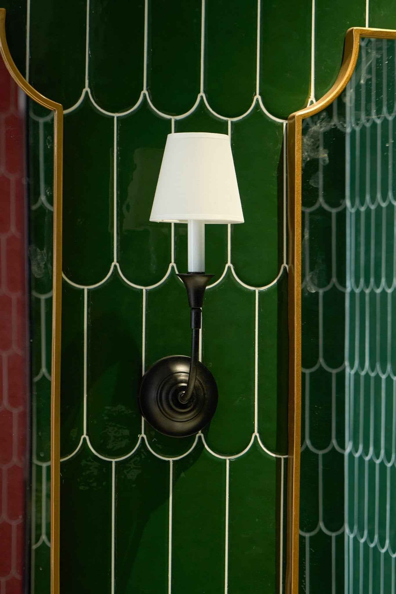Luella Wall Lamp - Blowlighting