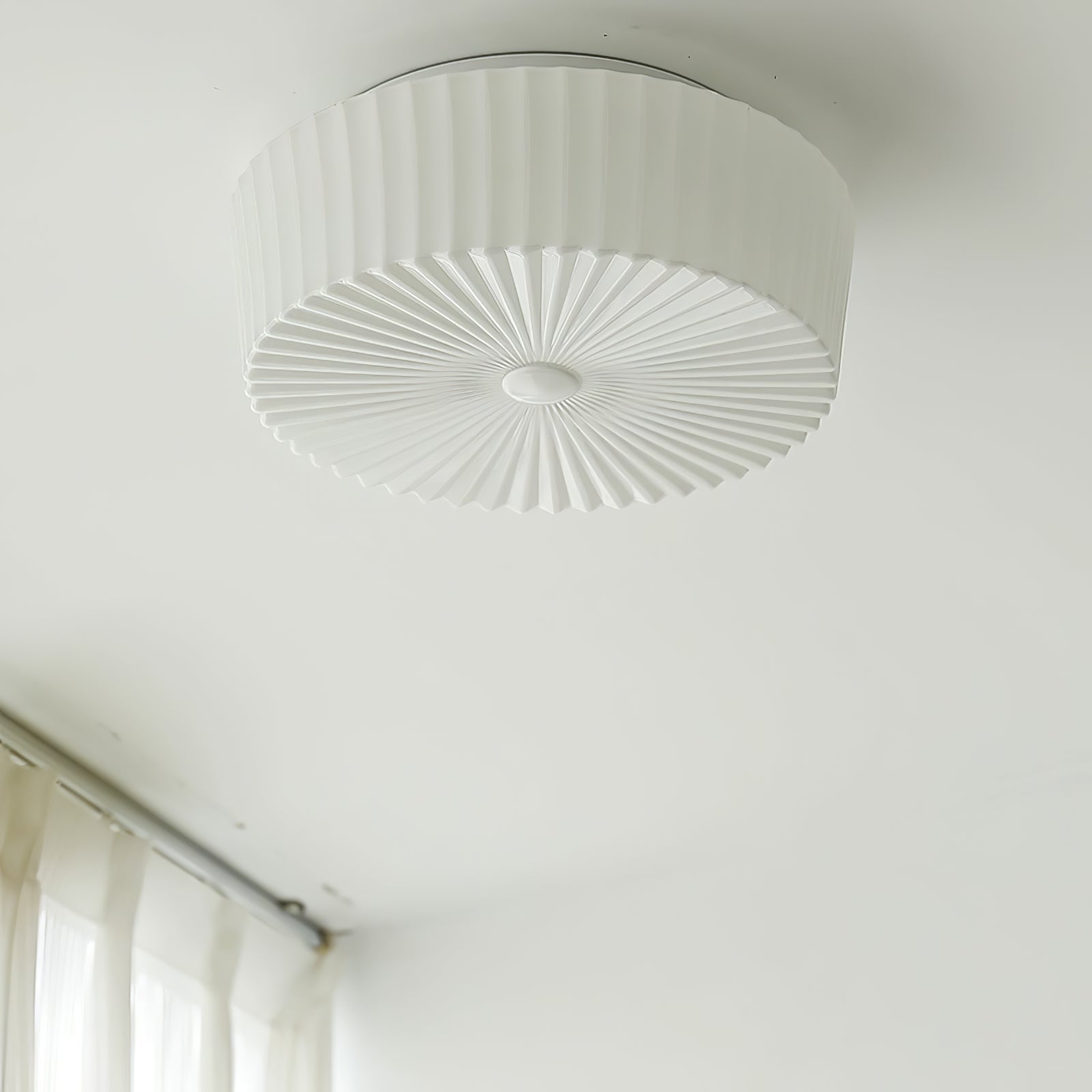 Lume Glass Ceiling Light - Blowlighting