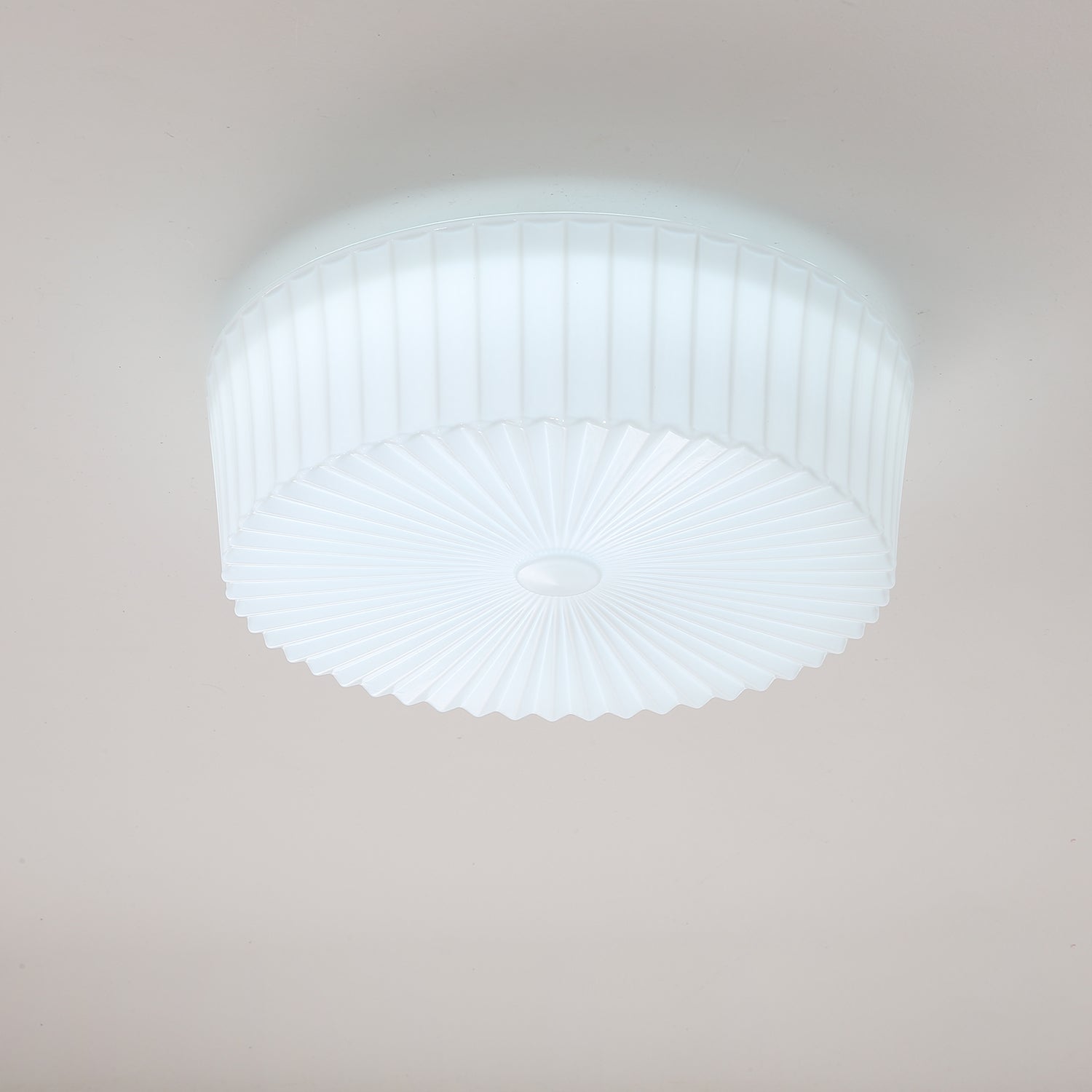 Lume Glass Ceiling Light - Blowlighting