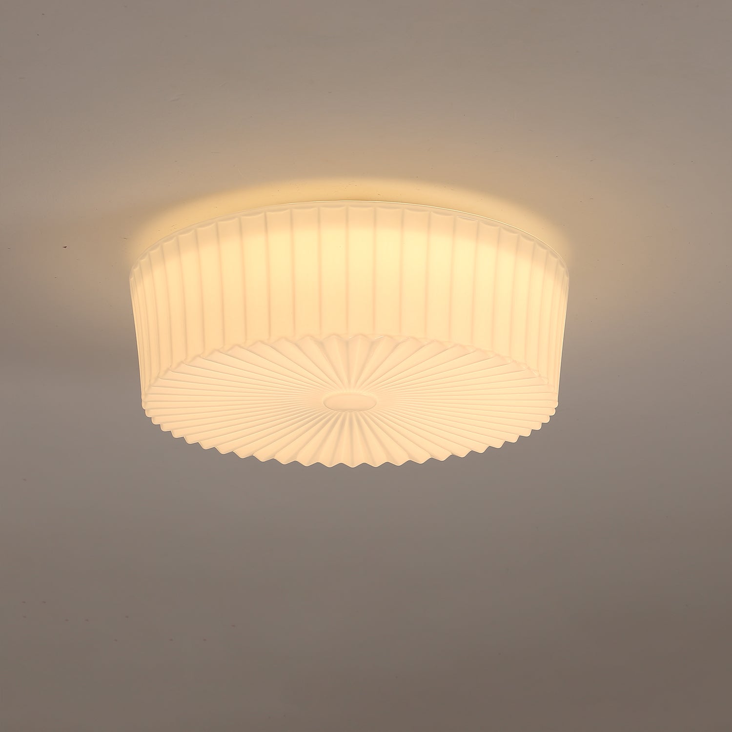 Lume Glass Ceiling Light - Blowlighting