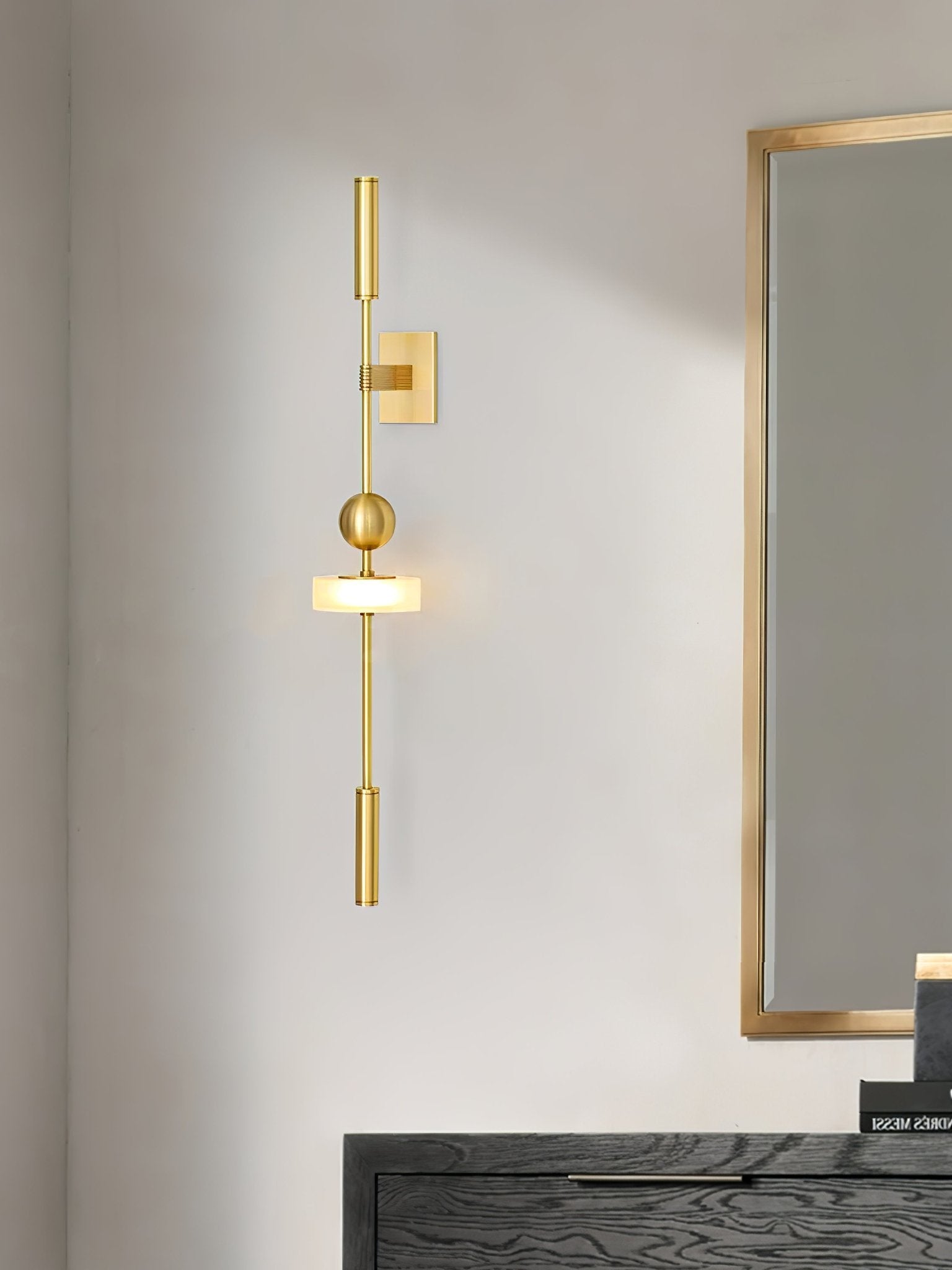 Cater Luxury Metal Wall Lamp - Blowlighting