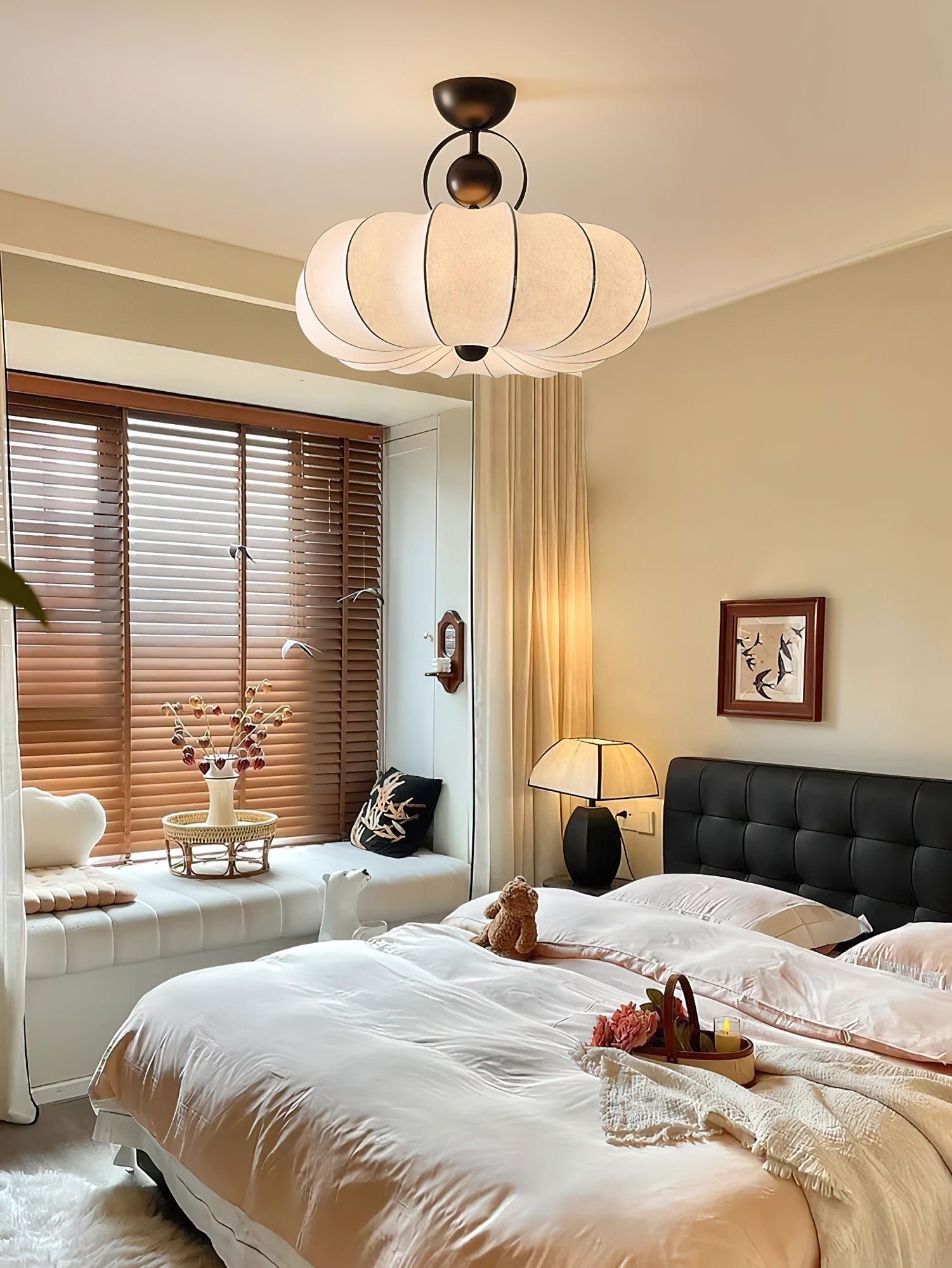 Yunshui Petal Fabric Bronze Pendant Light - Blowlighting