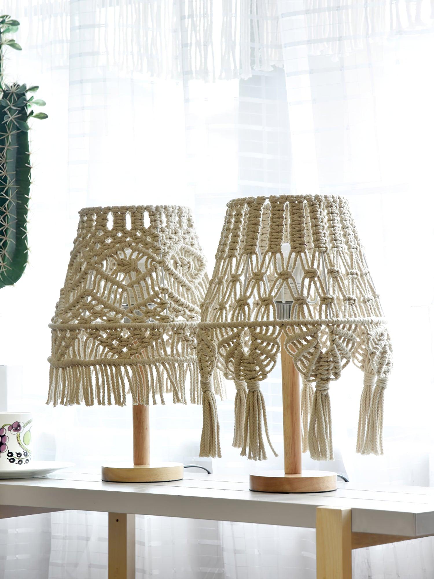 Macrame Table Lamp - Blowlighting