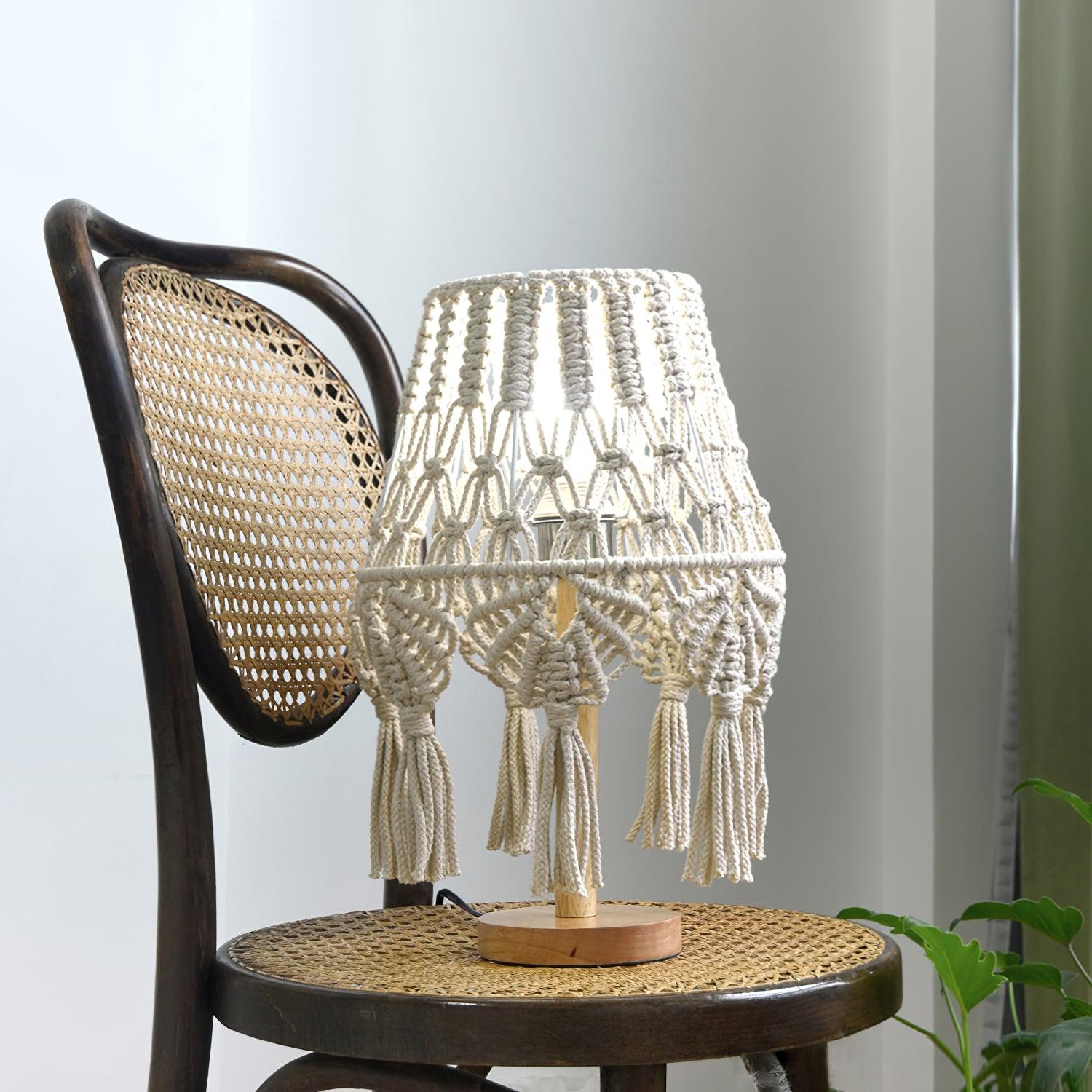 Macrame Table Lamp - Blowlighting