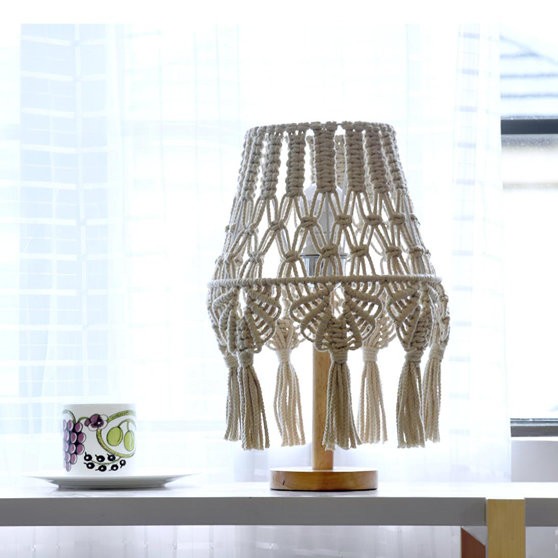 Macrame Table Lamp - Blowlighting