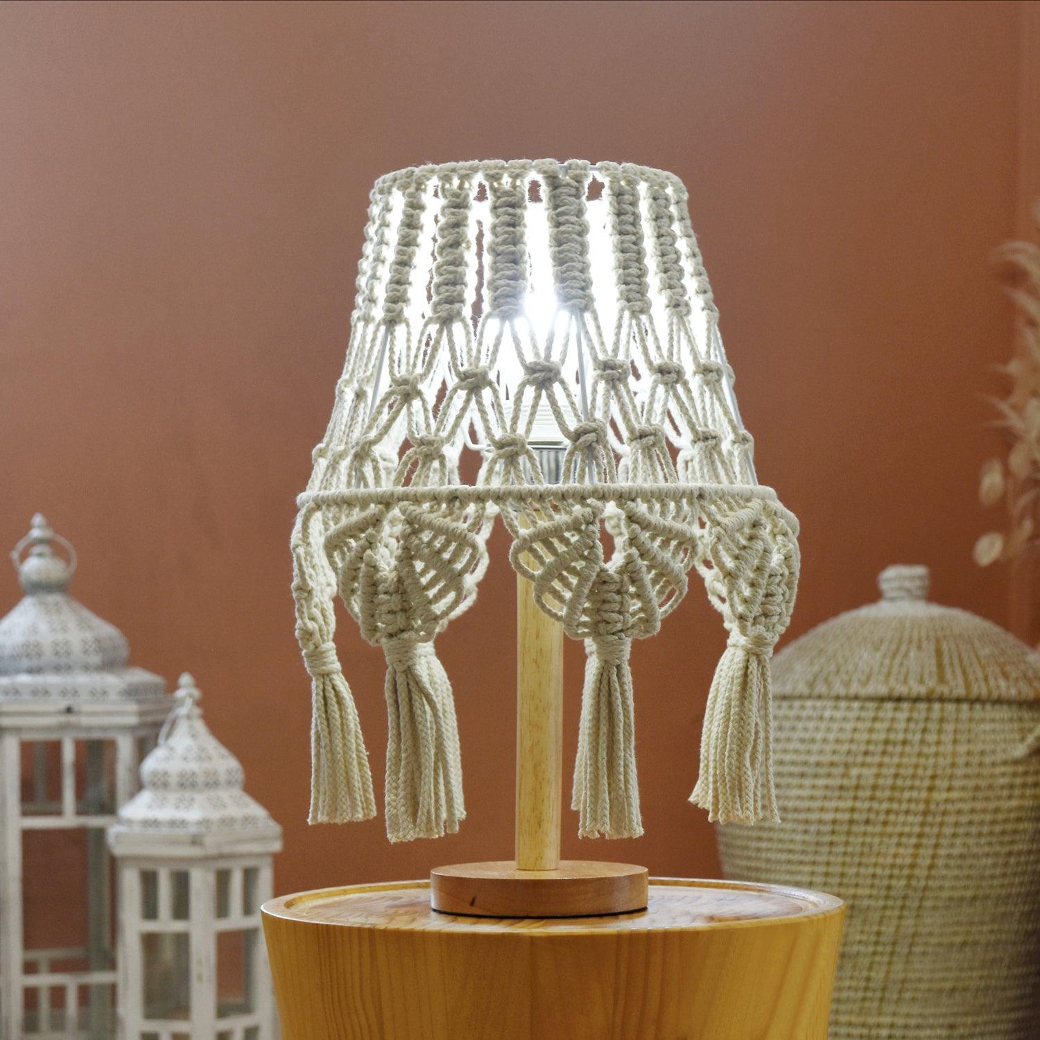 Macrame Table Lamp - Blowlighting