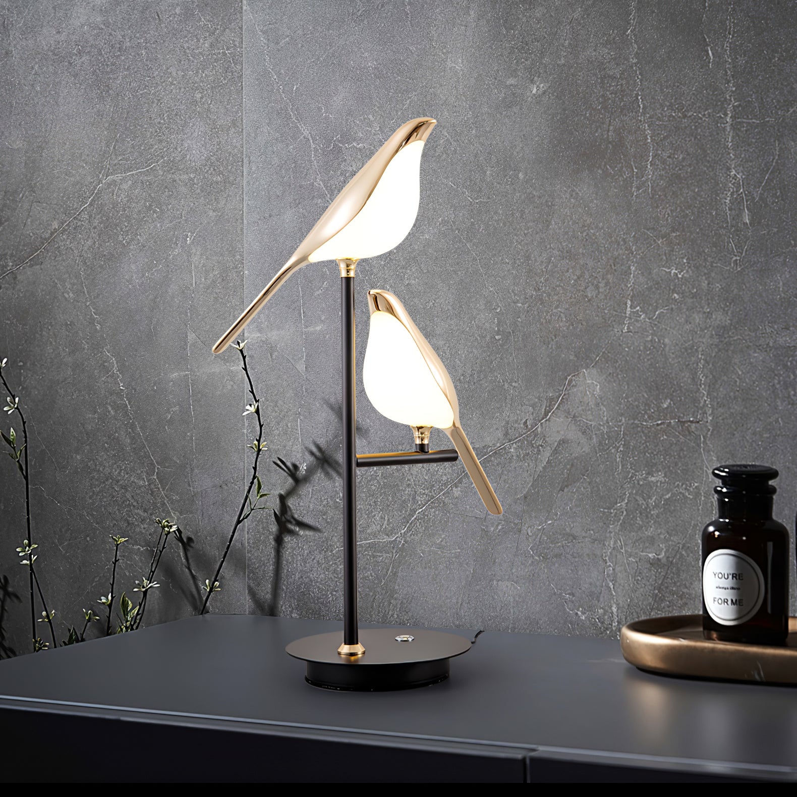 Magpie Perch Table Lamp - Blowlighting
