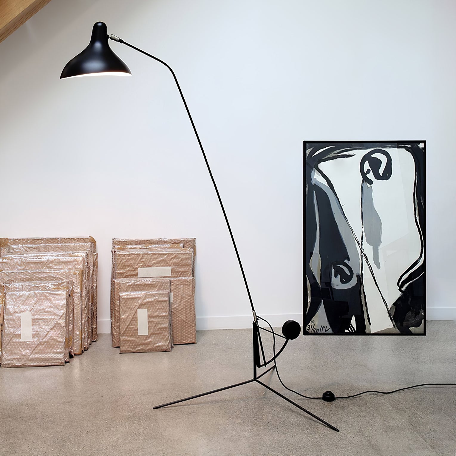 Mantis Arm Floor Lamp - Blowlighting