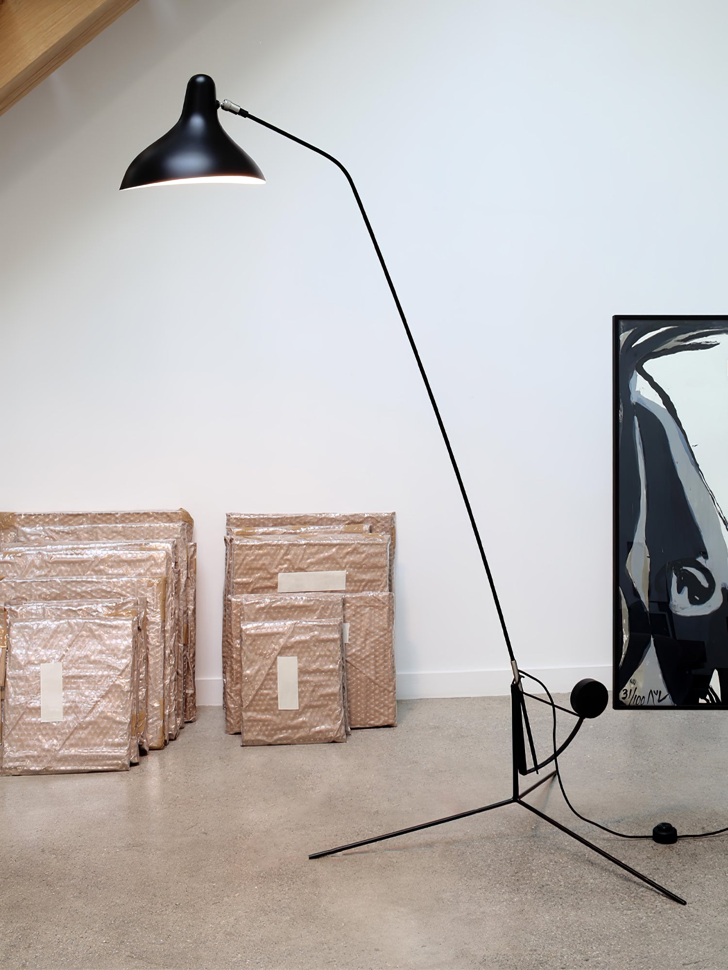 Mantis Arm Floor Lamp - Blowlighting