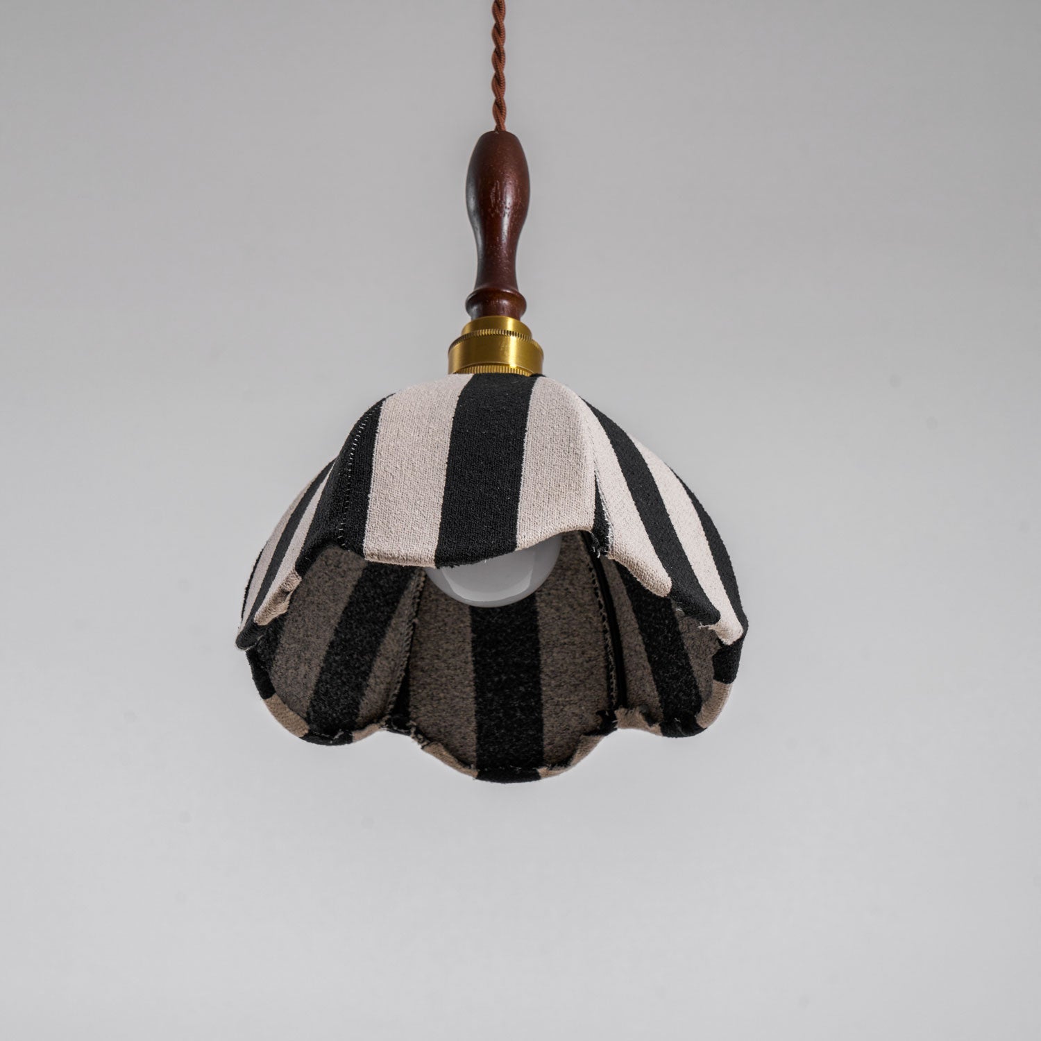 Marbre Stripe Pendant Light - Blowlighting