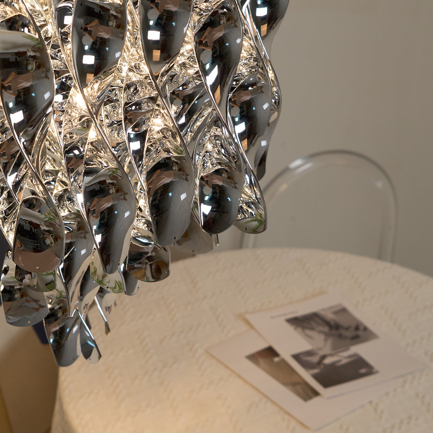 Isoran Luxe Acrylic Chandelier - Blowlighting