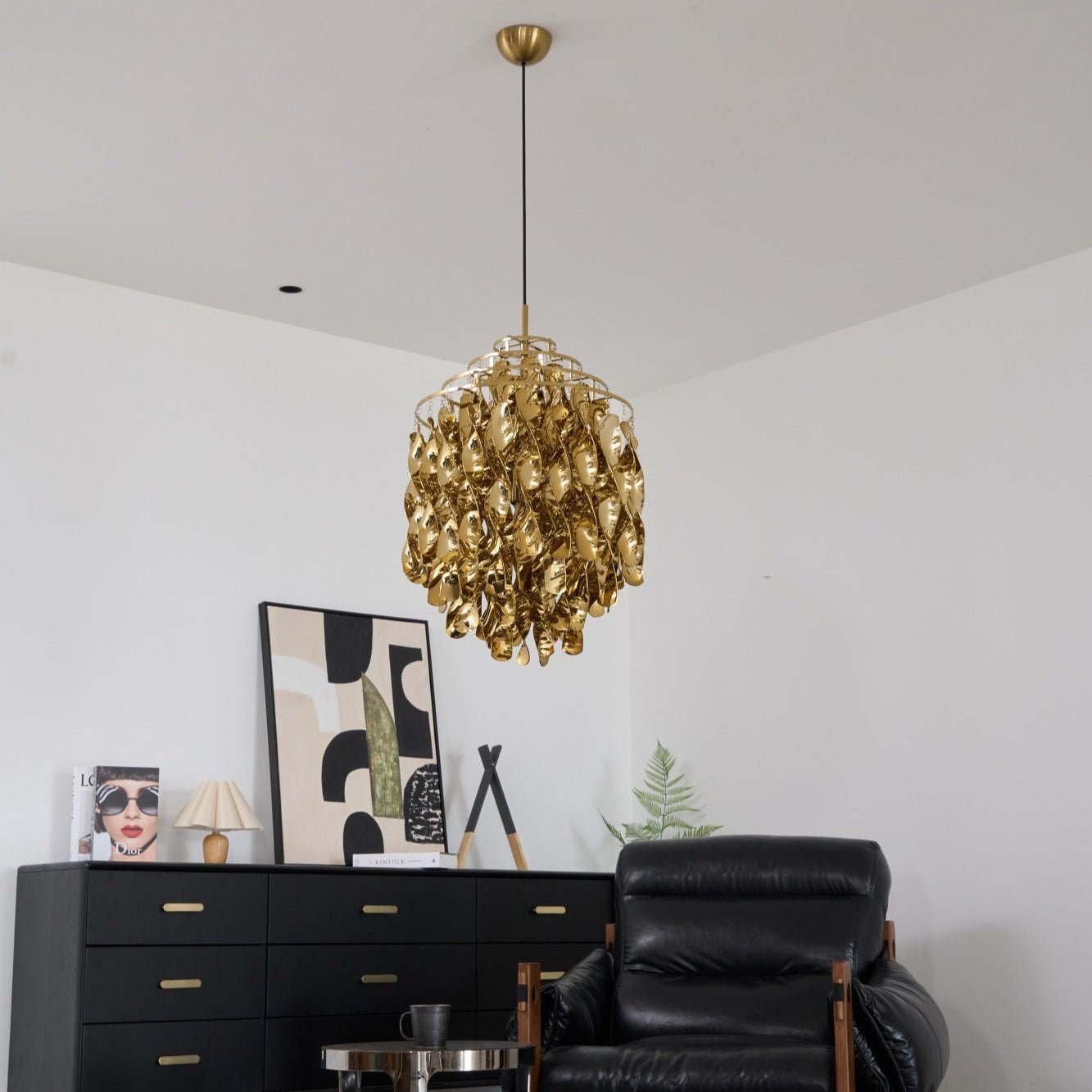 Isoran Luxe Acrylic Chandelier - Blowlighting