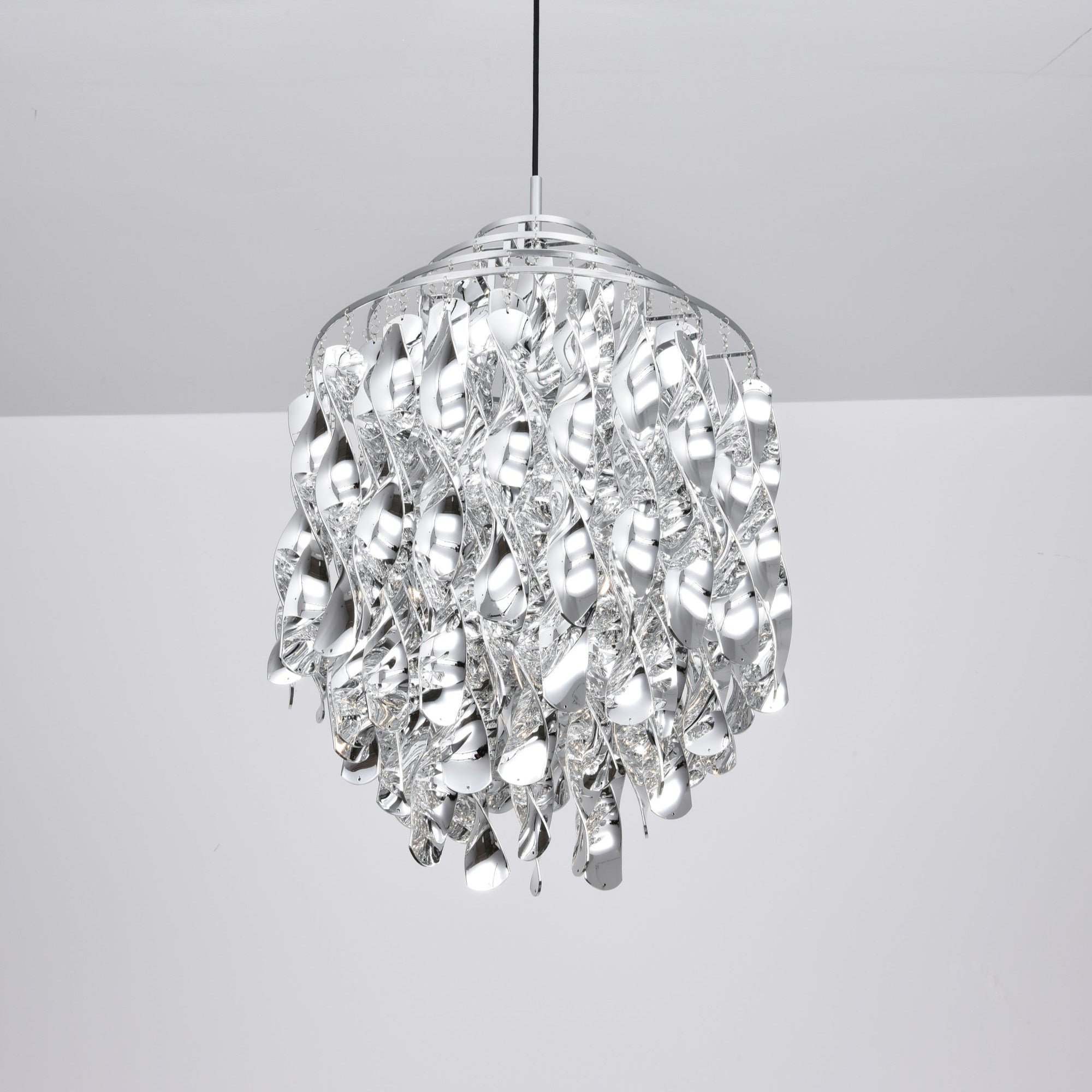 Isoran Luxe Acrylic Chandelier - Blowlighting