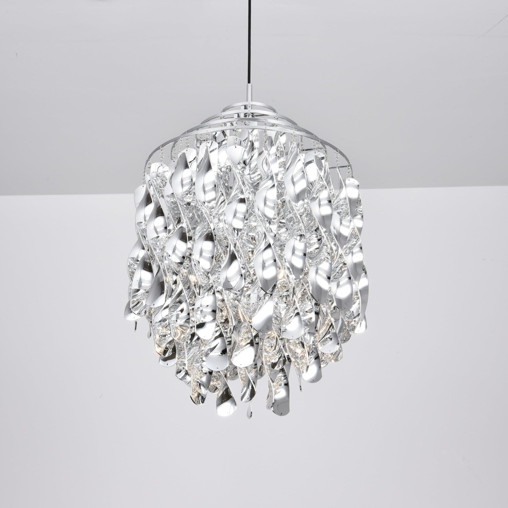 Isoran Luxe Acrylic Chandelier - Blowlighting